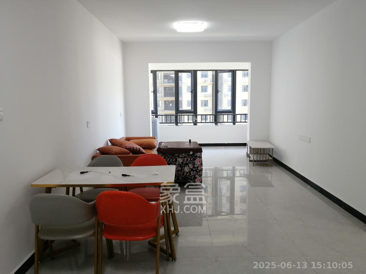 澳海月亮湾 3室2厅2卫 1700.0元/月 澳海月亮湾 3室2厅2卫 1700.0元/月室内图