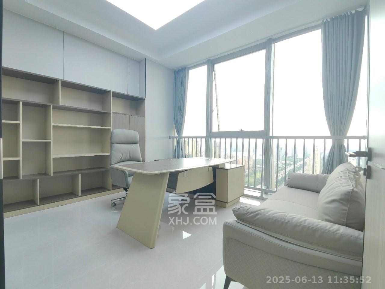 绿地中央广场   121.0㎡      8800.0元/月室内图