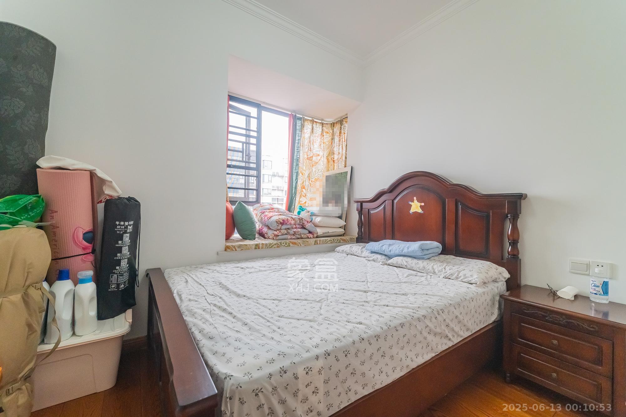 中建悦和城  1室2厅2卫    129.8万 中建悦和城  1室2厅2卫    129.8万卧室