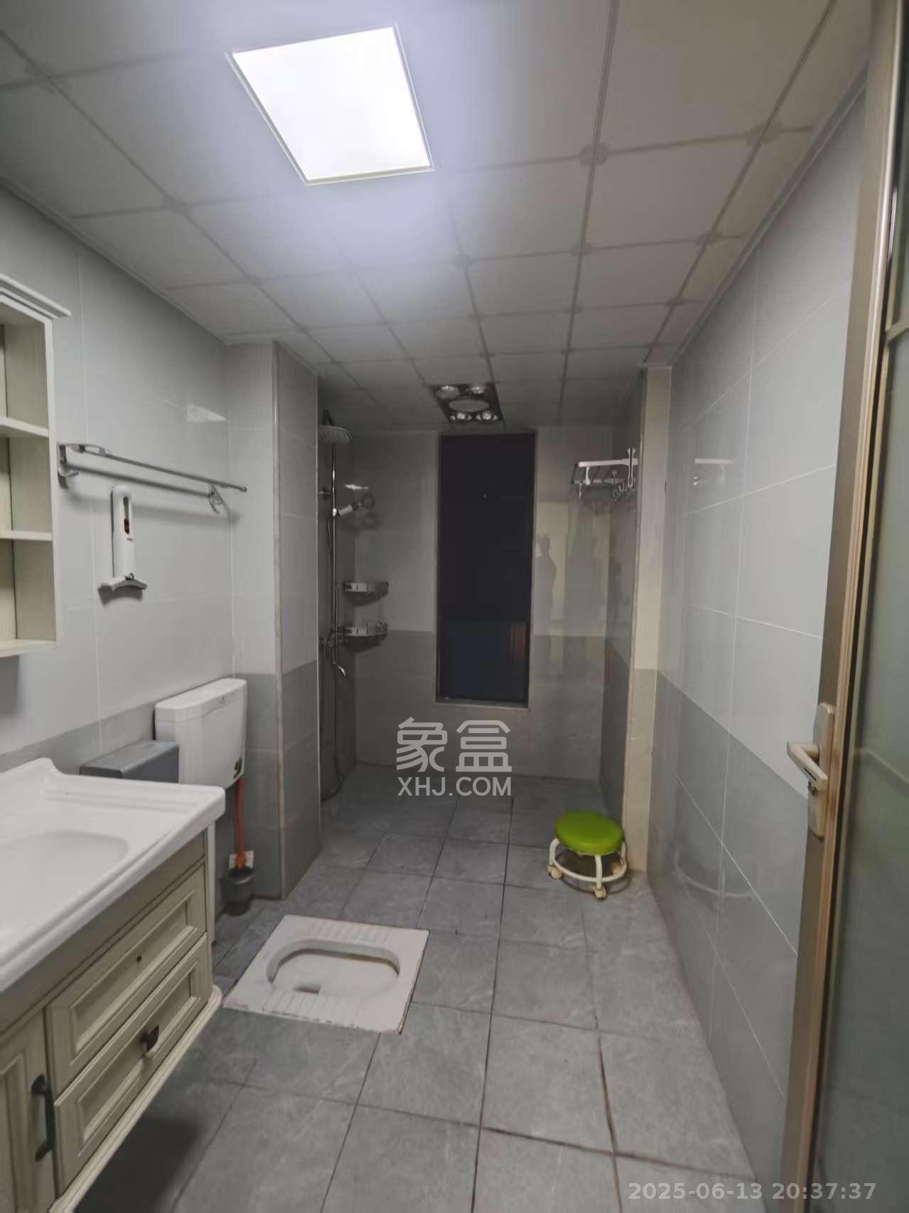 达美D6区 3室2厅1卫 3000.0元/月 达美D6区 3室2厅1卫 3000.0元/月室内图