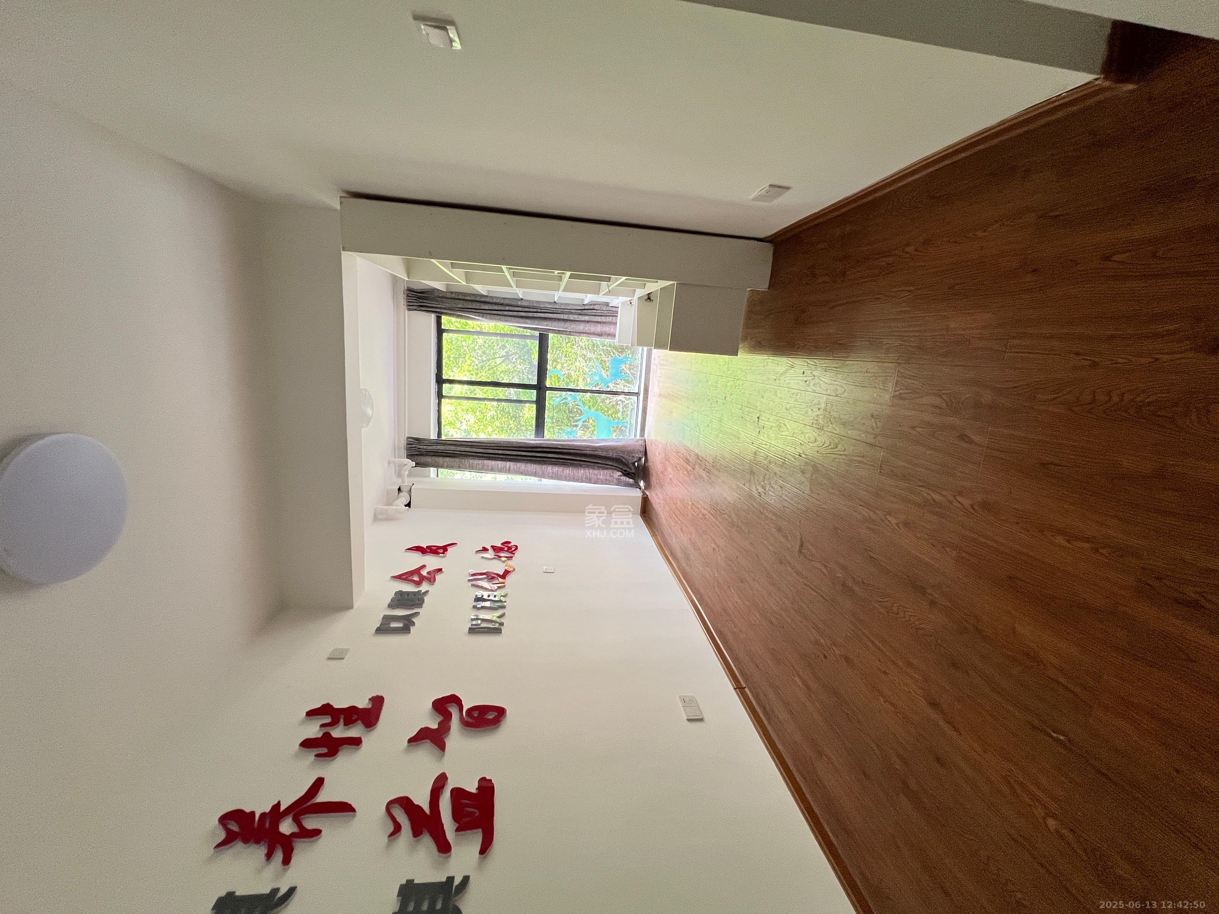 鑫远尚玺苑 4室2厅2卫 3400.0元/月 鑫远尚玺苑 4室2厅2卫 3400.0元/月室内图