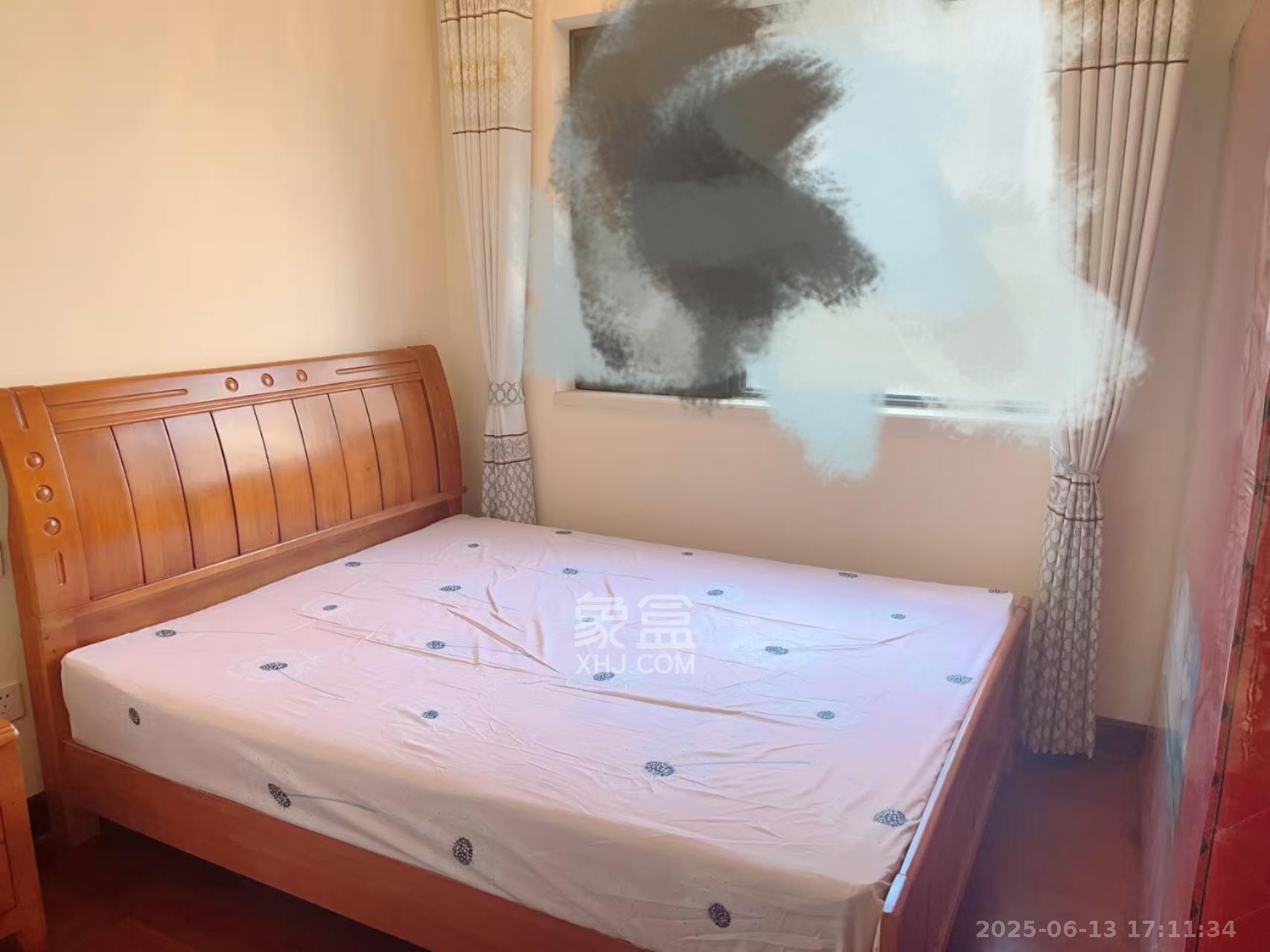 恒大翡翠华庭 3室2厅2卫 2300.0元/月 恒大翡翠华庭 3室2厅2卫 2300.0元/月室内图