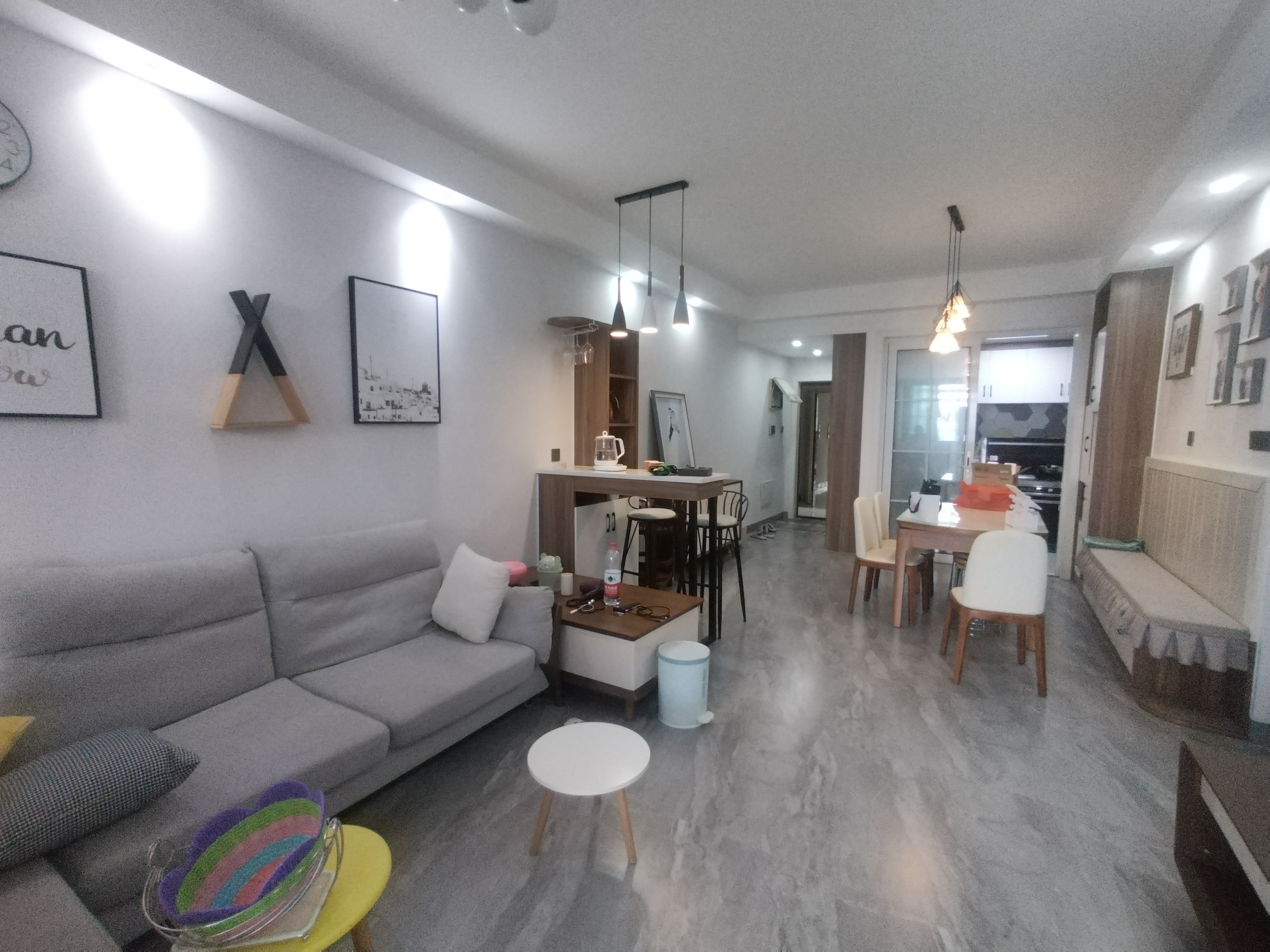 锦绣欣城 2室2厅1卫 48.0万 锦绣欣城 2室2厅1卫 48.0万客厅