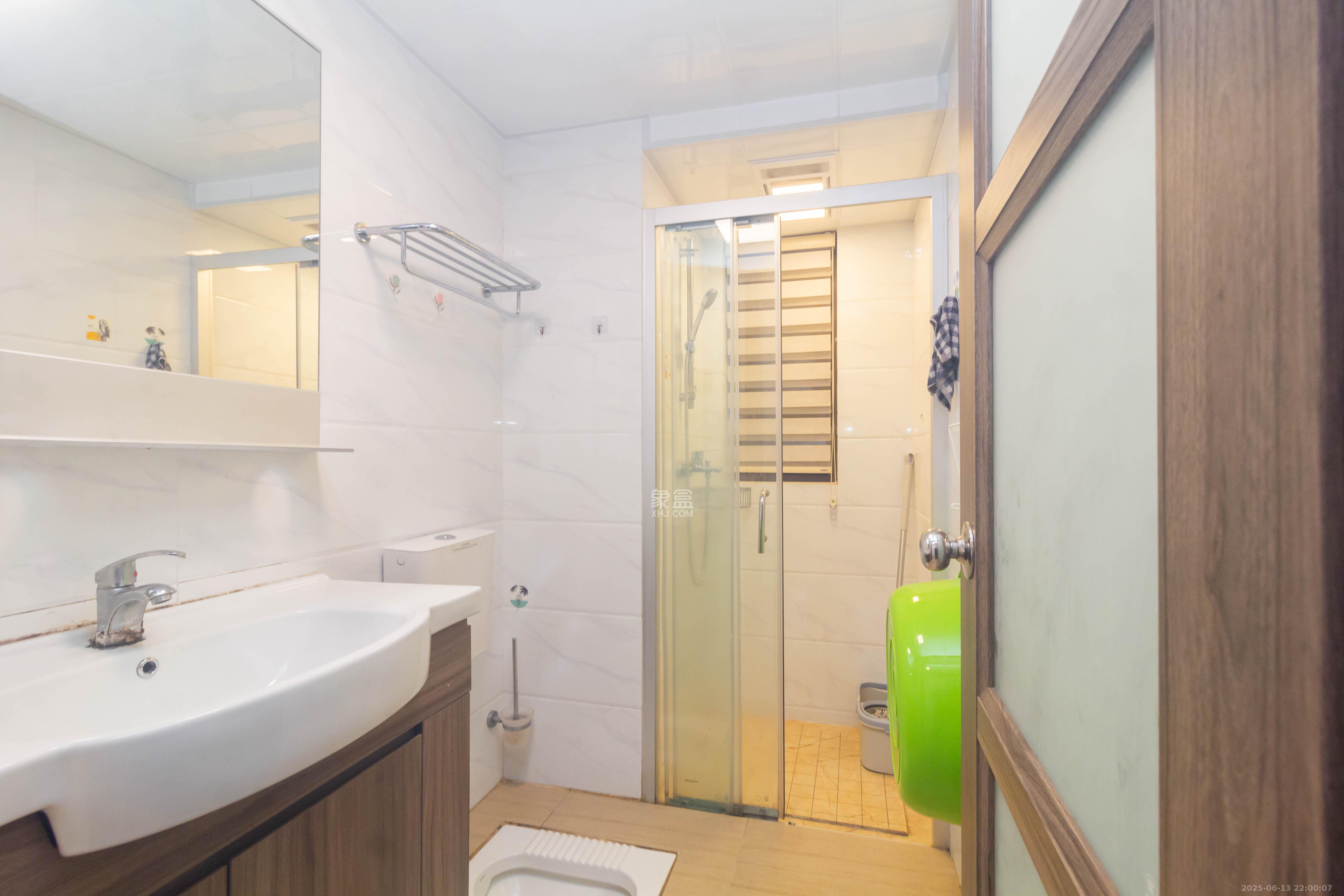 碧桂园星城首府 3室2厅2卫 3000.0元/月 碧桂园星城首府 3室2厅2卫 3000.0元/月室内图