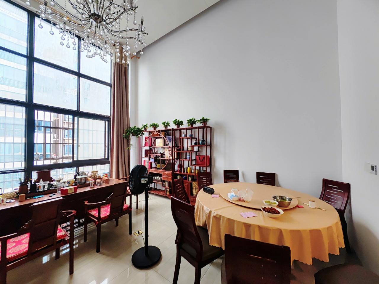 紫苑江岸 5室2厅3卫 85.0万 紫苑江岸 5室2厅3卫 85.0万室内图