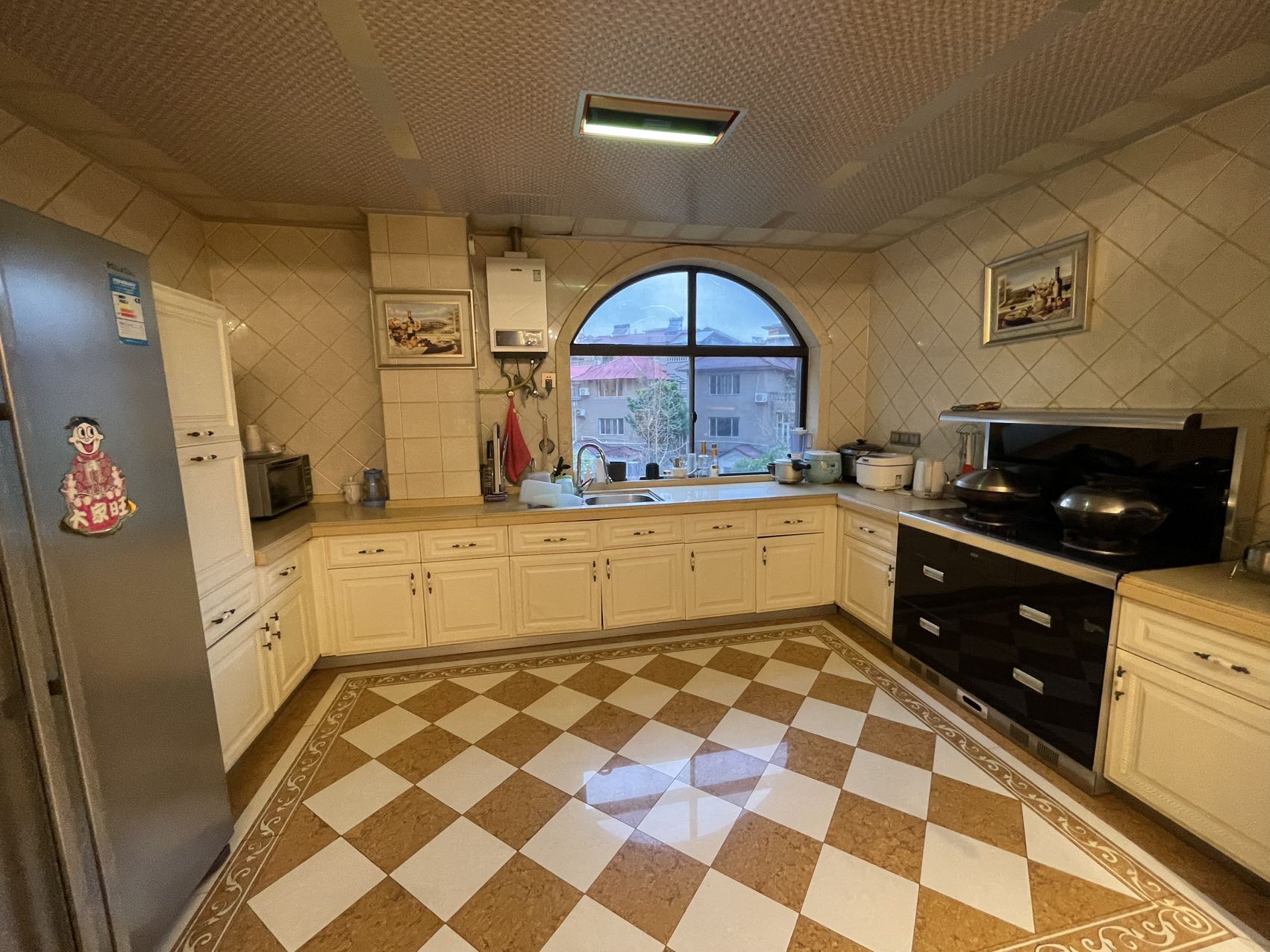 海韵天城 5室3厅4卫 218.0万 海韵天城 5室3厅4卫 218.0万室内图