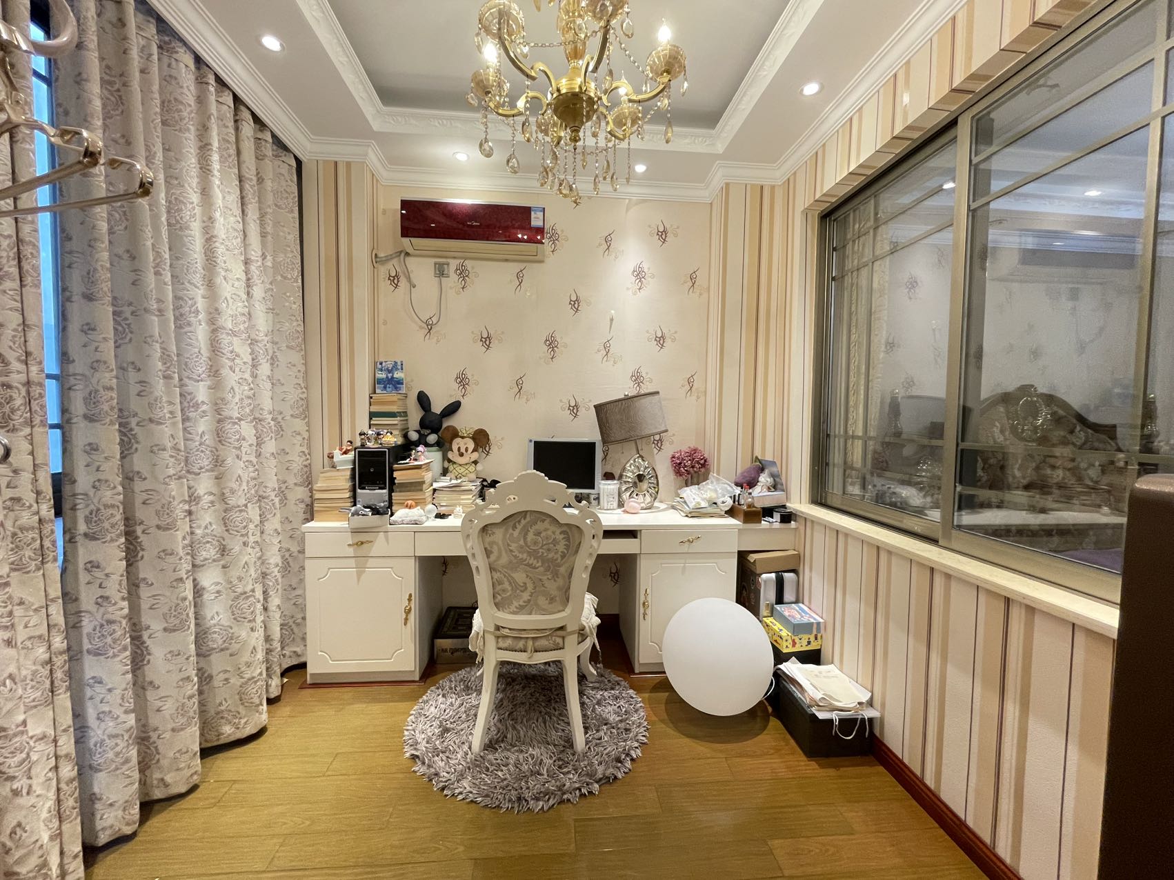 海韵天城 5室3厅4卫 218.0万 海韵天城 5室3厅4卫 218.0万室内图