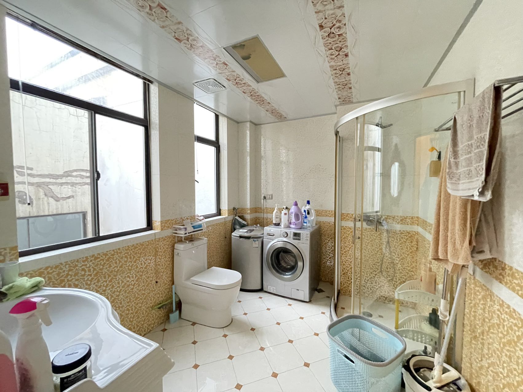 海韵天城 5室3厅4卫 218.0万 海韵天城 5室3厅4卫 218.0万室内图