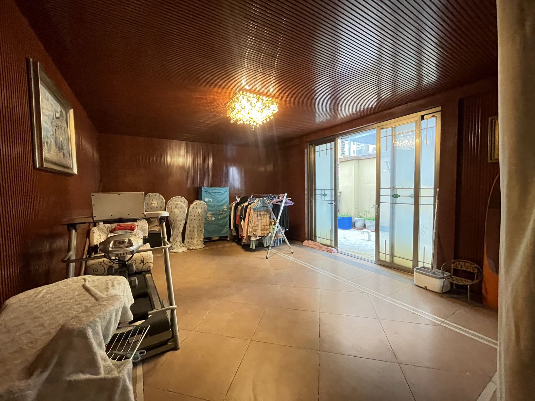 海韵天城 5室3厅4卫 218.0万 海韵天城 5室3厅4卫 218.0万室内图