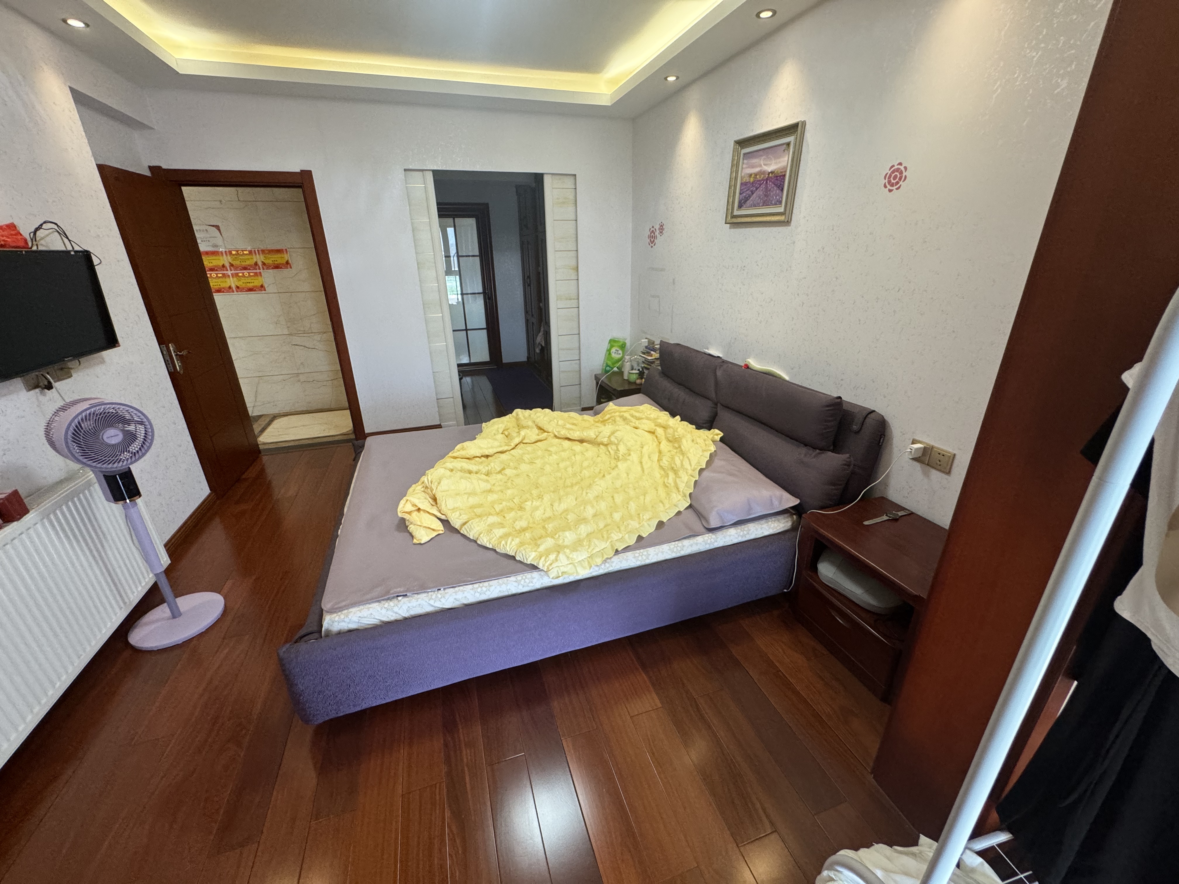 文化园三期  3室2厅2卫    75.0万 文化园三期  3室2厅2卫    75.0万室内图