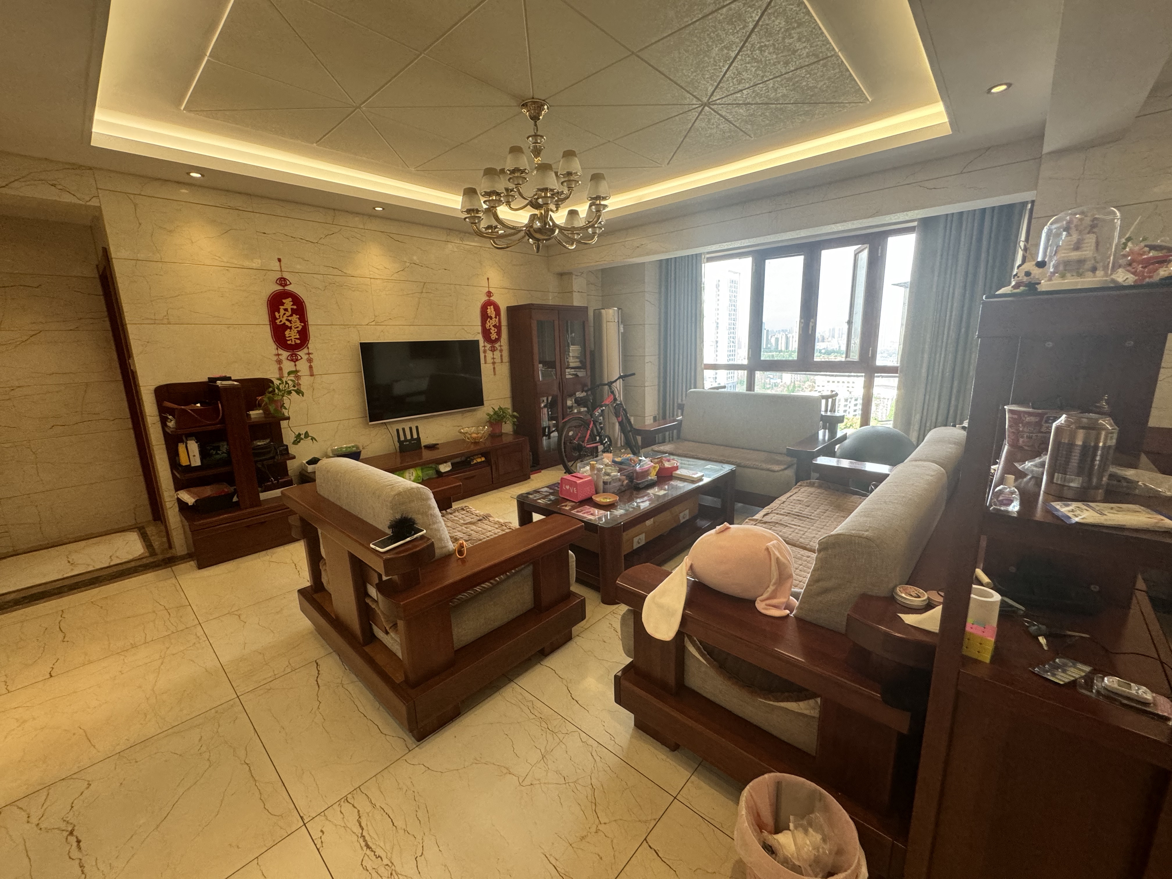 文化园三期  3室2厅2卫    75.0万 文化园三期  3室2厅2卫    75.0万室内图