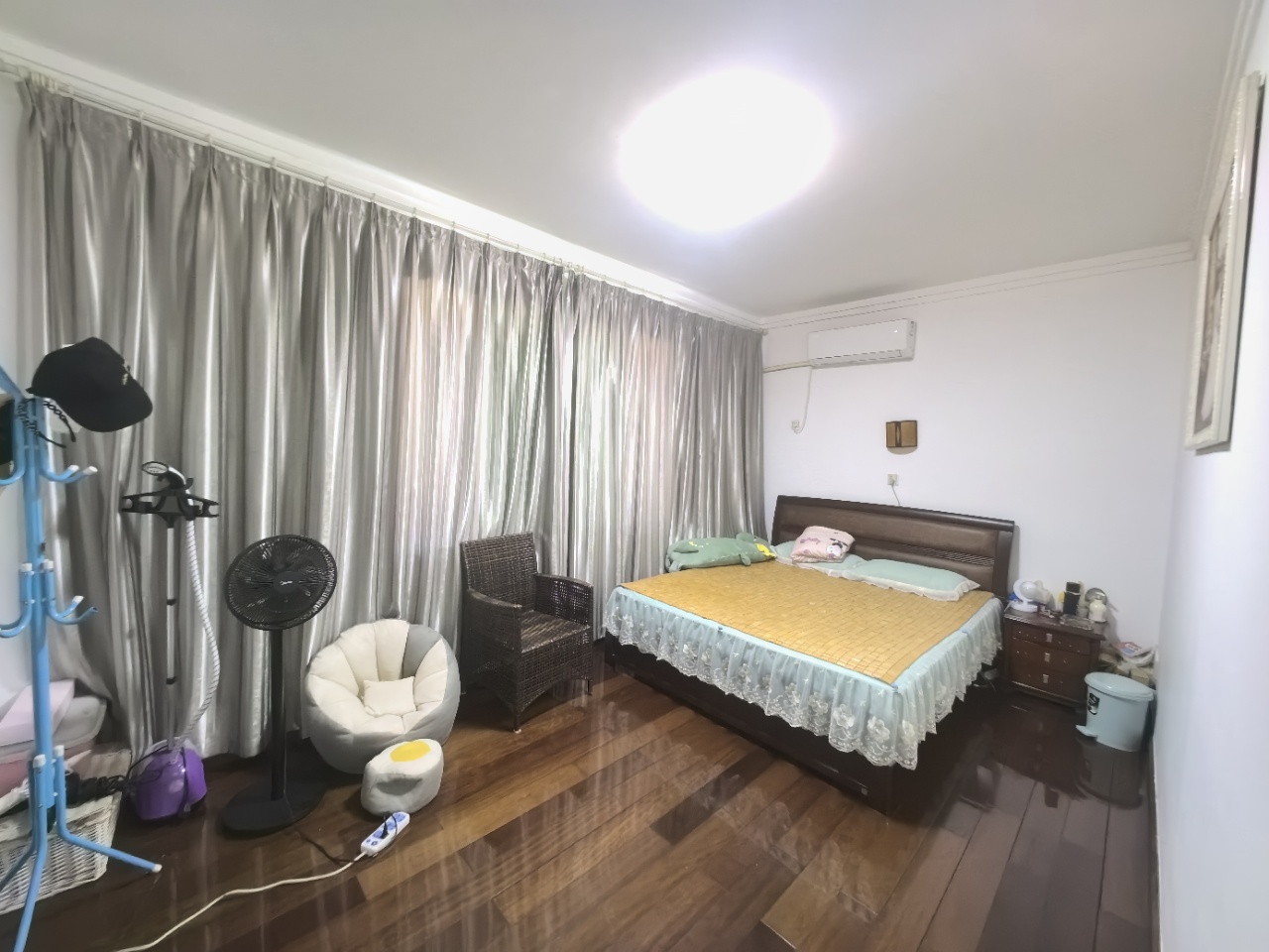 碧玉花园别墅 4室3厅4卫 108.0万 碧玉花园别墅 4室3厅4卫 108.0万室内图