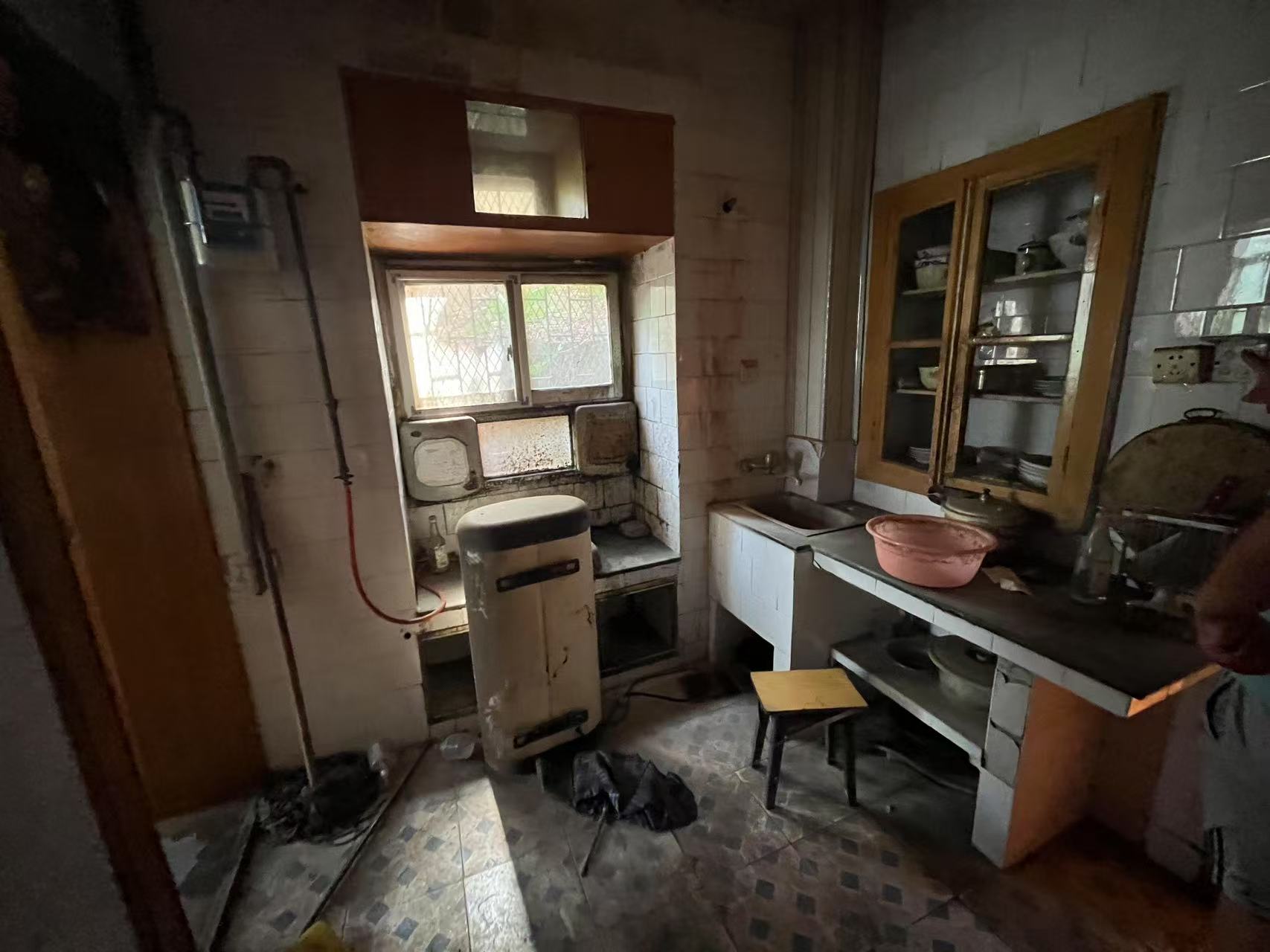 工学院翠湖村  4室2厅2卫    24.0万 工学院翠湖村  4室2厅2卫    24.0万室内图