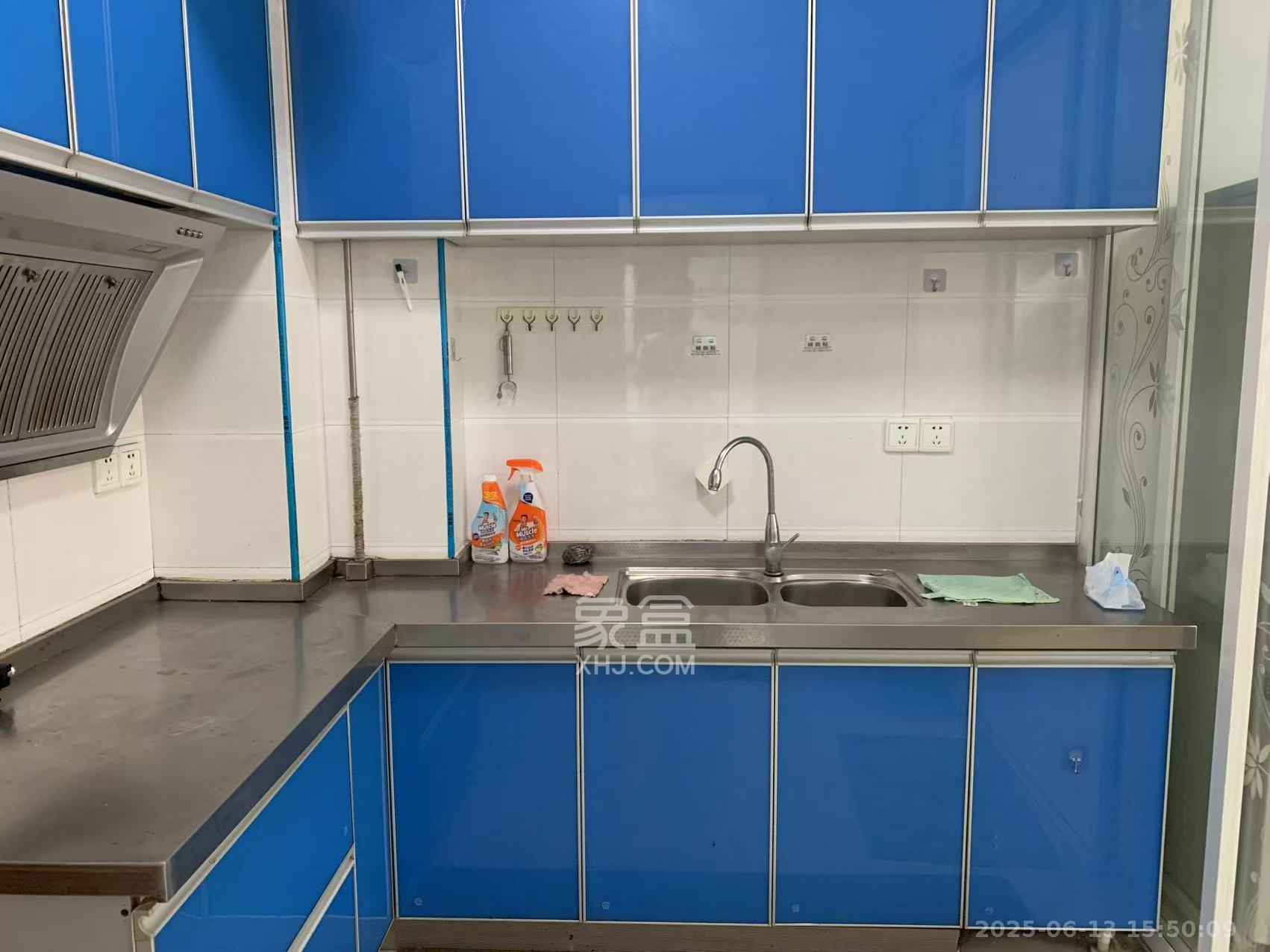 万博汇 1室1厅1卫 1500.0元/月 万博汇 1室1厅1卫 1500.0元/月室内图