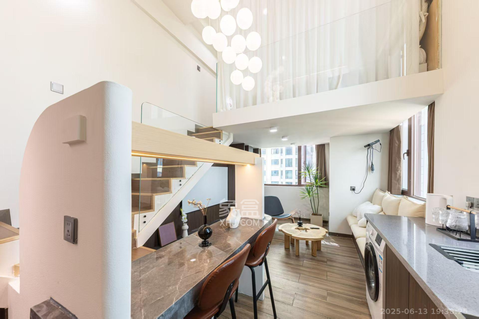 富兴时代御城  2室1厅1卫    3200.0元/月室内图