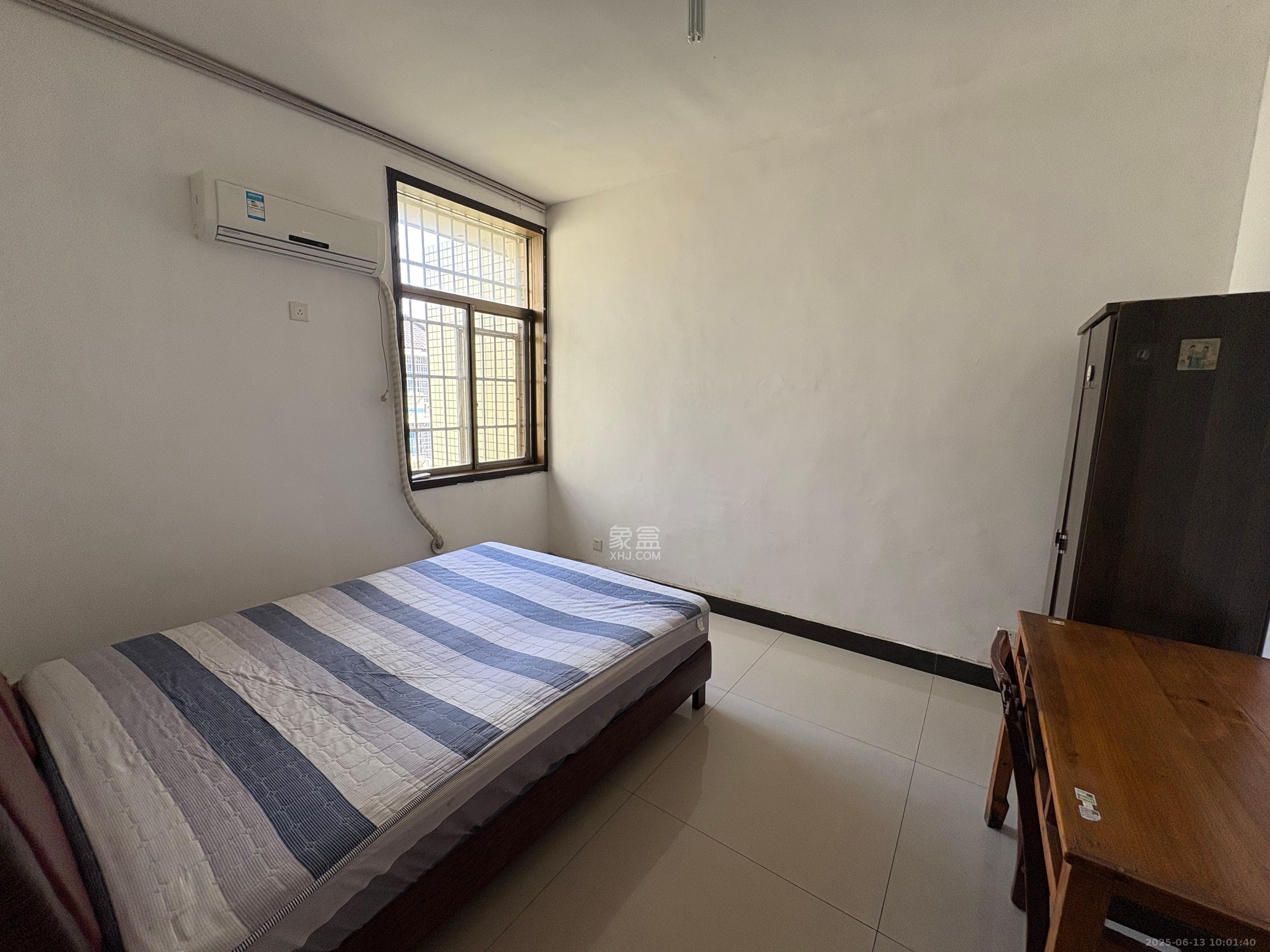 兴联小区 2室2厅1卫 1600.0元/月 兴联小区 2室2厅1卫 1600.0元/月室内图