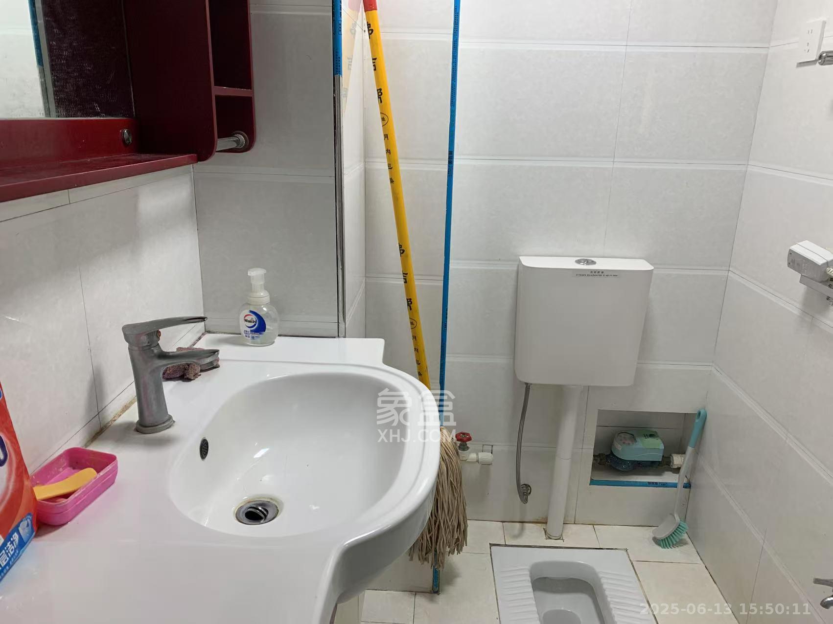 万博汇 1室1厅1卫 1500.0元/月 万博汇 1室1厅1卫 1500.0元/月室内图