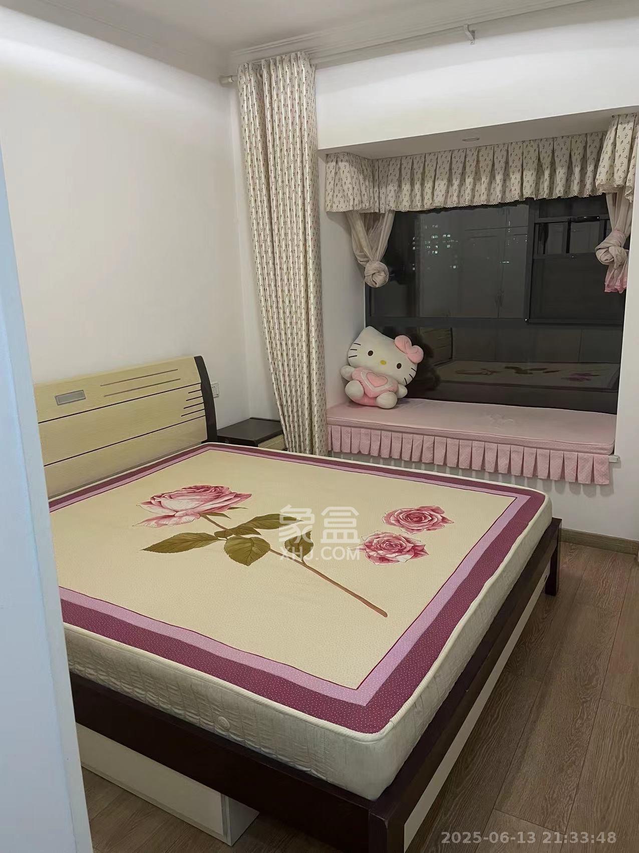 剑桥名门  2室2厅1卫    2400.0元/月 剑桥名门  2室2厅1卫    2400.0元/月室内图