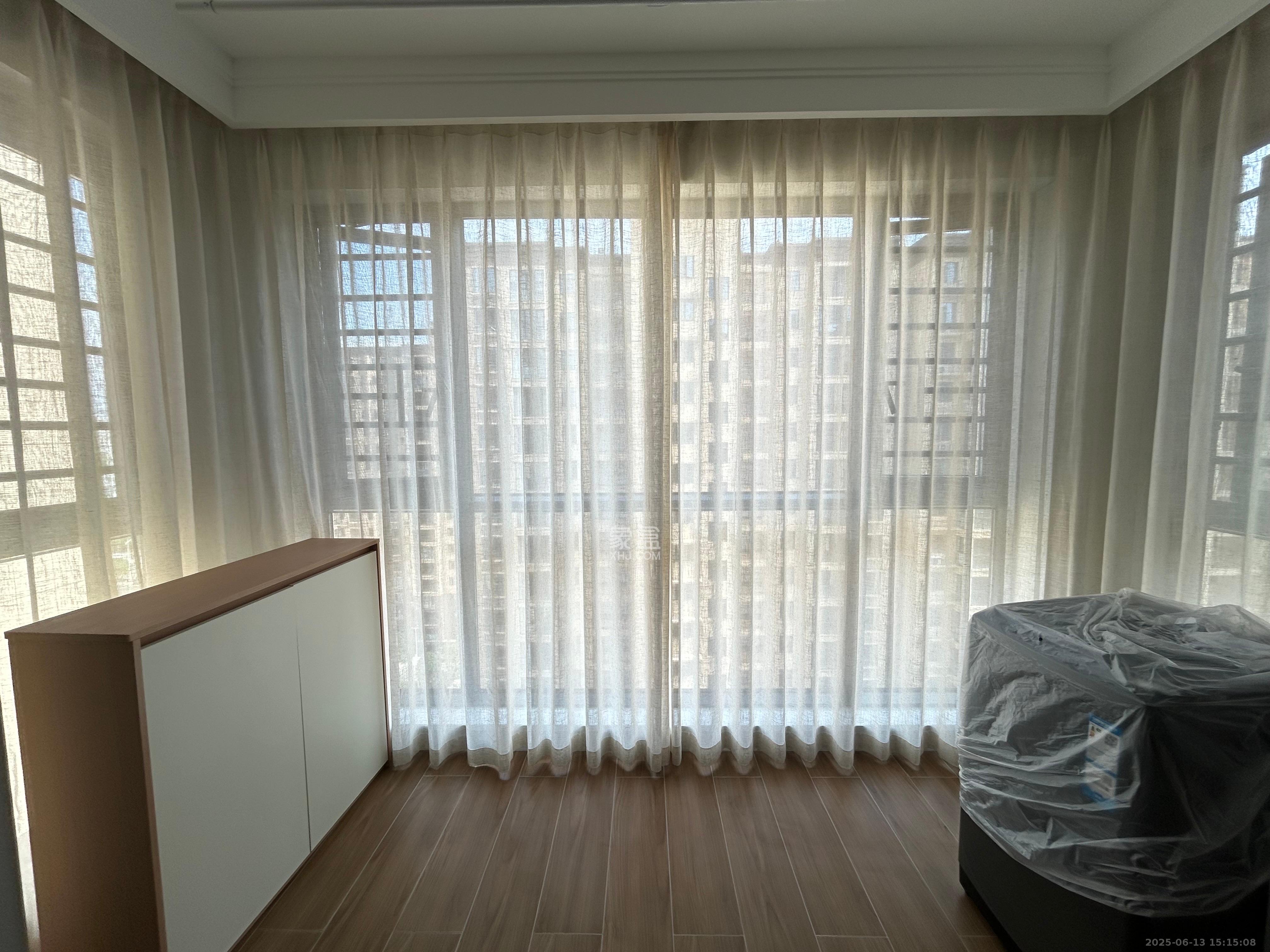 先锋新宇  2室1厅1卫   2100.00元/月室内图