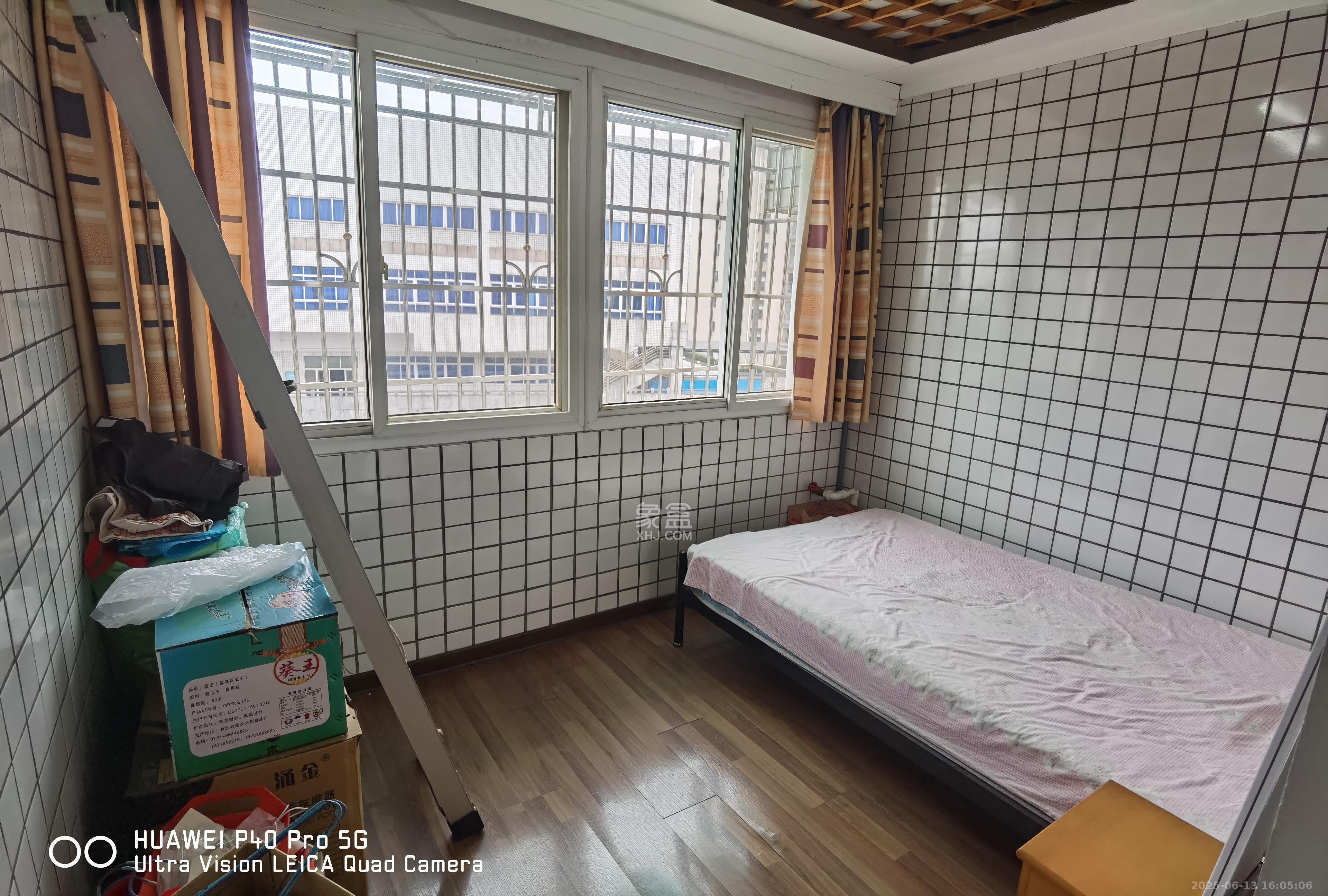 南锦家园  3室2厅1卫    2000.0元/月室内图