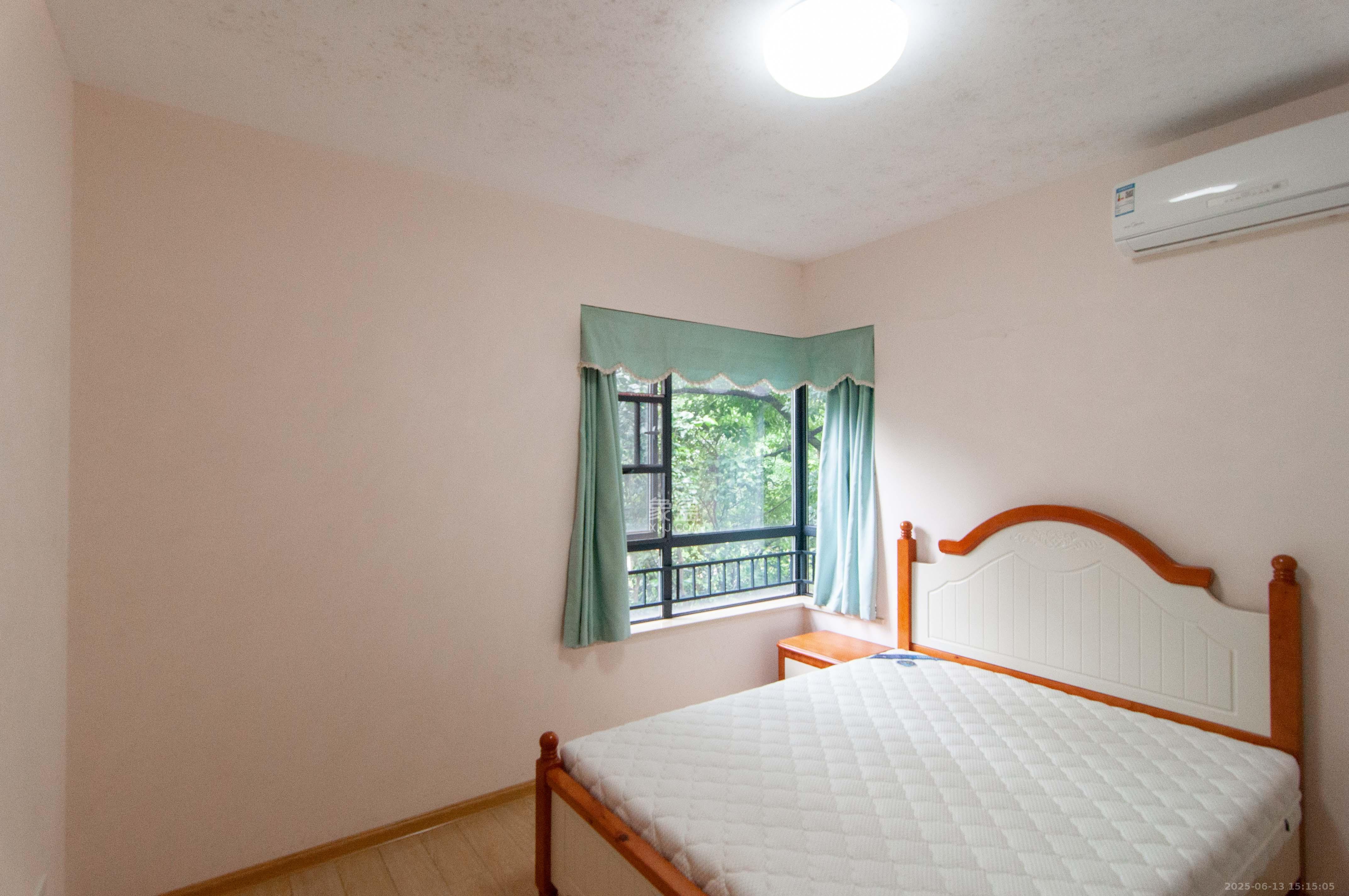 中海梅溪湖壹号 2室2厅1卫 120.0万 中海梅溪湖壹号 2室2厅1卫 120.0万其他