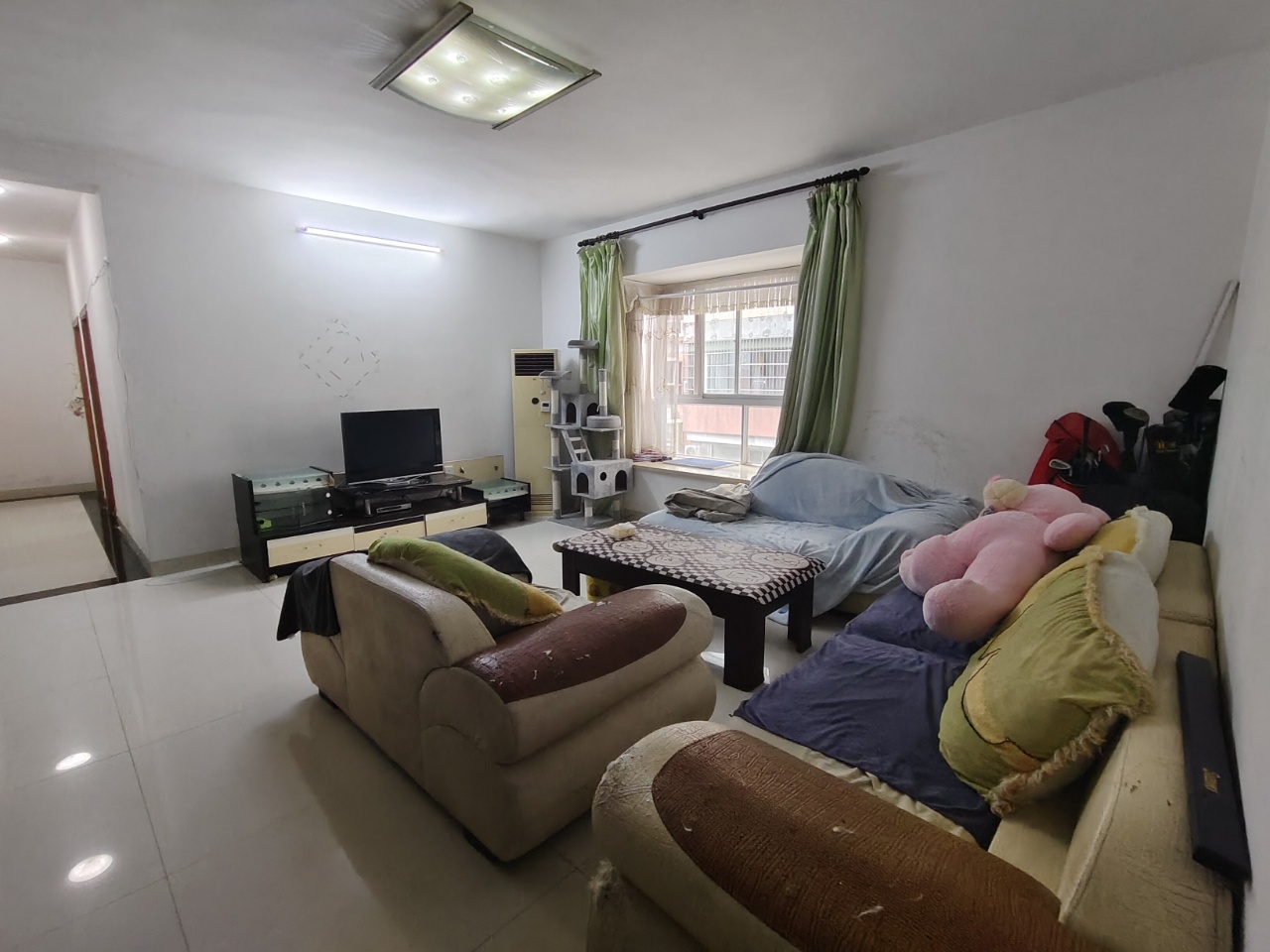 景瑞花园 3室2厅2卫 3000.0元/月 景瑞花园 3室2厅2卫 3000.0元/月户型图