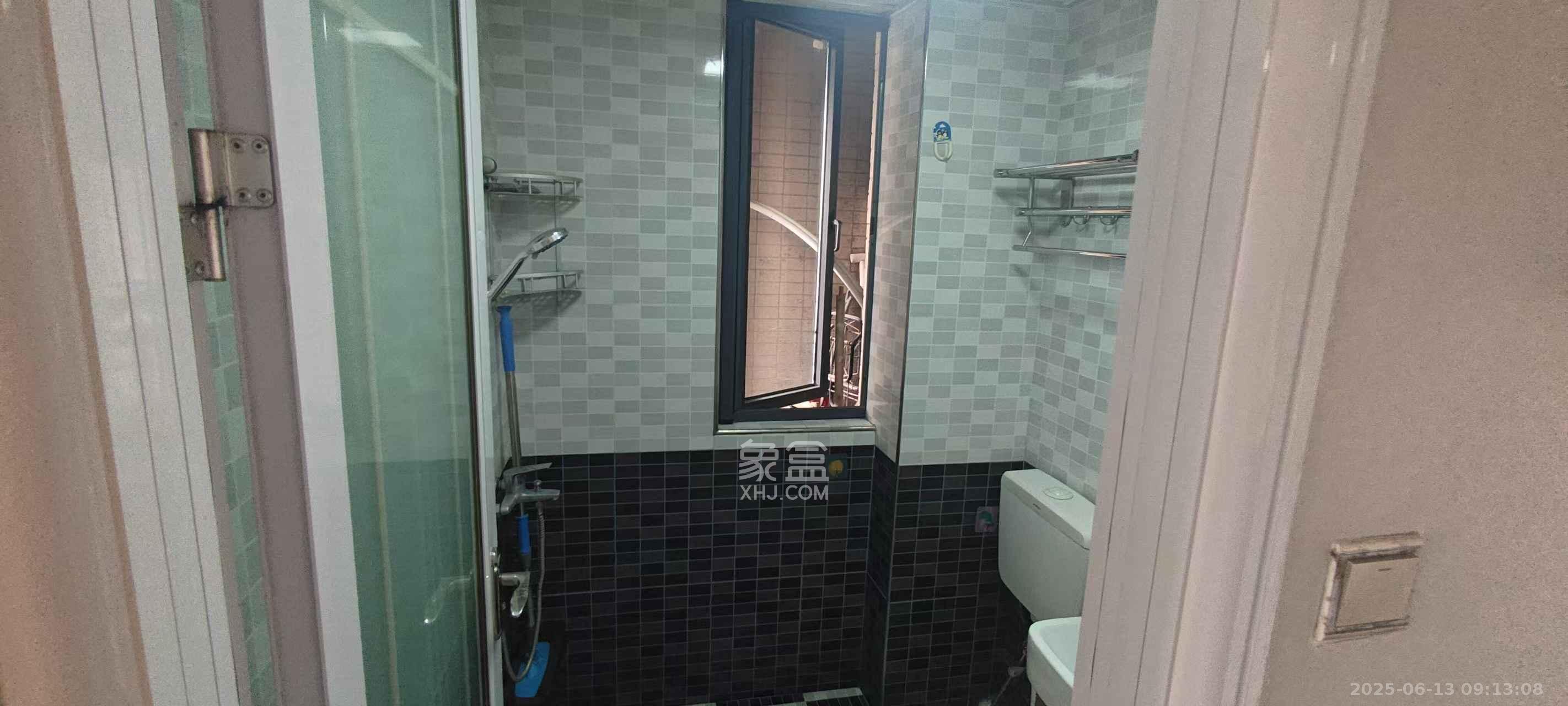 优山美地 3室2厅2卫 2800.0元/月 优山美地 3室2厅2卫 2800.0元/月室内图