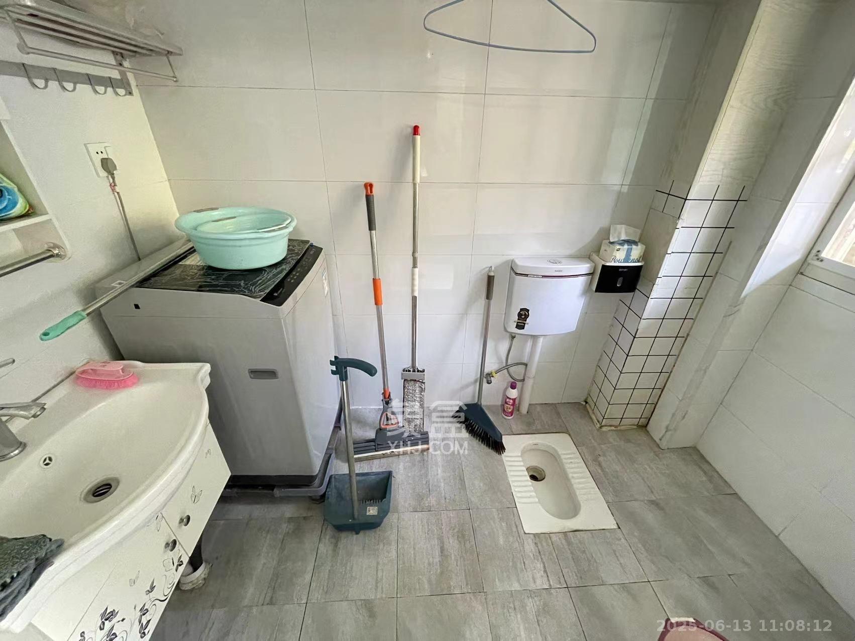 水木兰庭  2室1厅1卫   1200.00元/月室内图