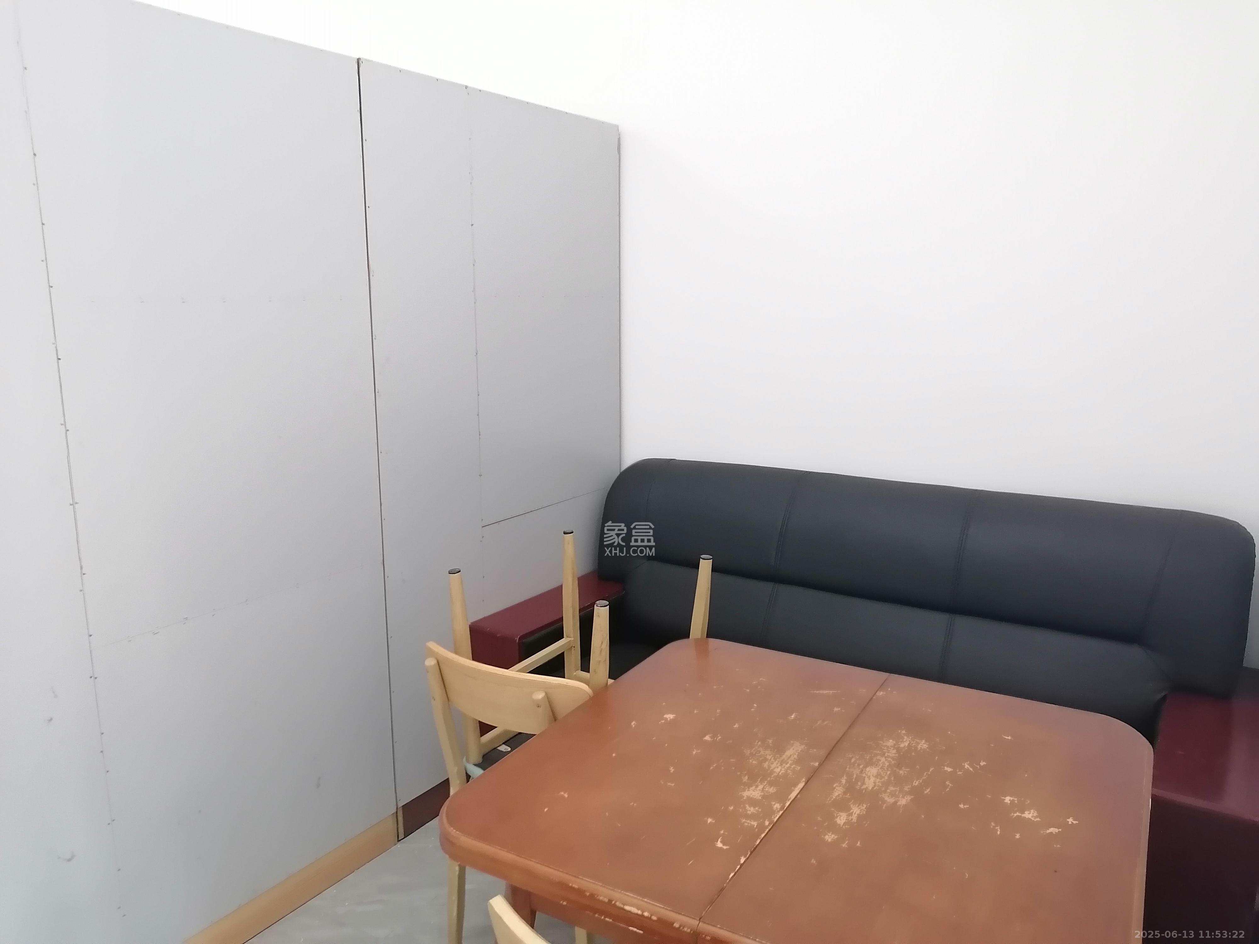 湖开小区（湖南开关厂宿舍）/南大桥社区  1室0厅1卫   1100.00元/月室内图