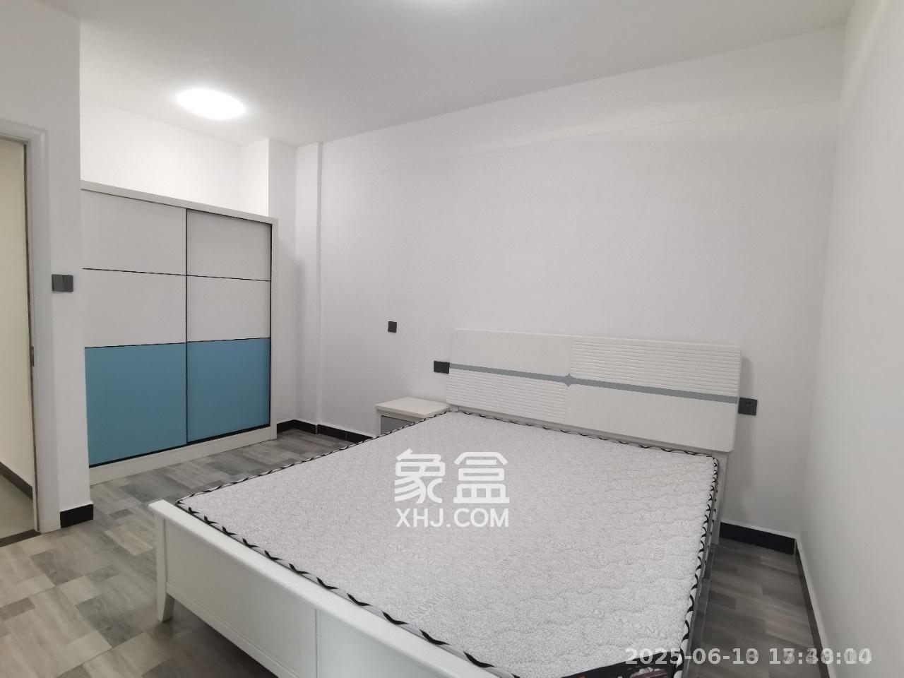 建发中央悦府  3室2厅2卫   3800.00元/月室内图
