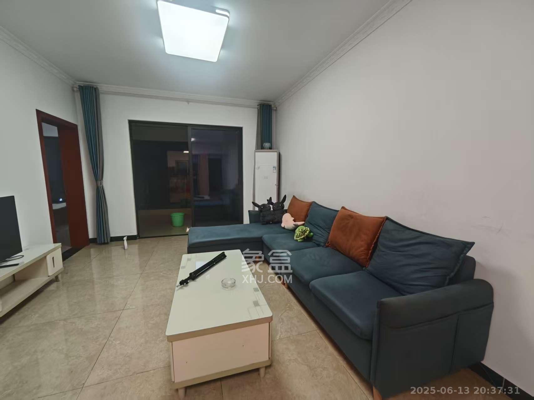 达美D6区 3室2厅1卫 3000.0元/月 达美D6区 3室2厅1卫 3000.0元/月室内图