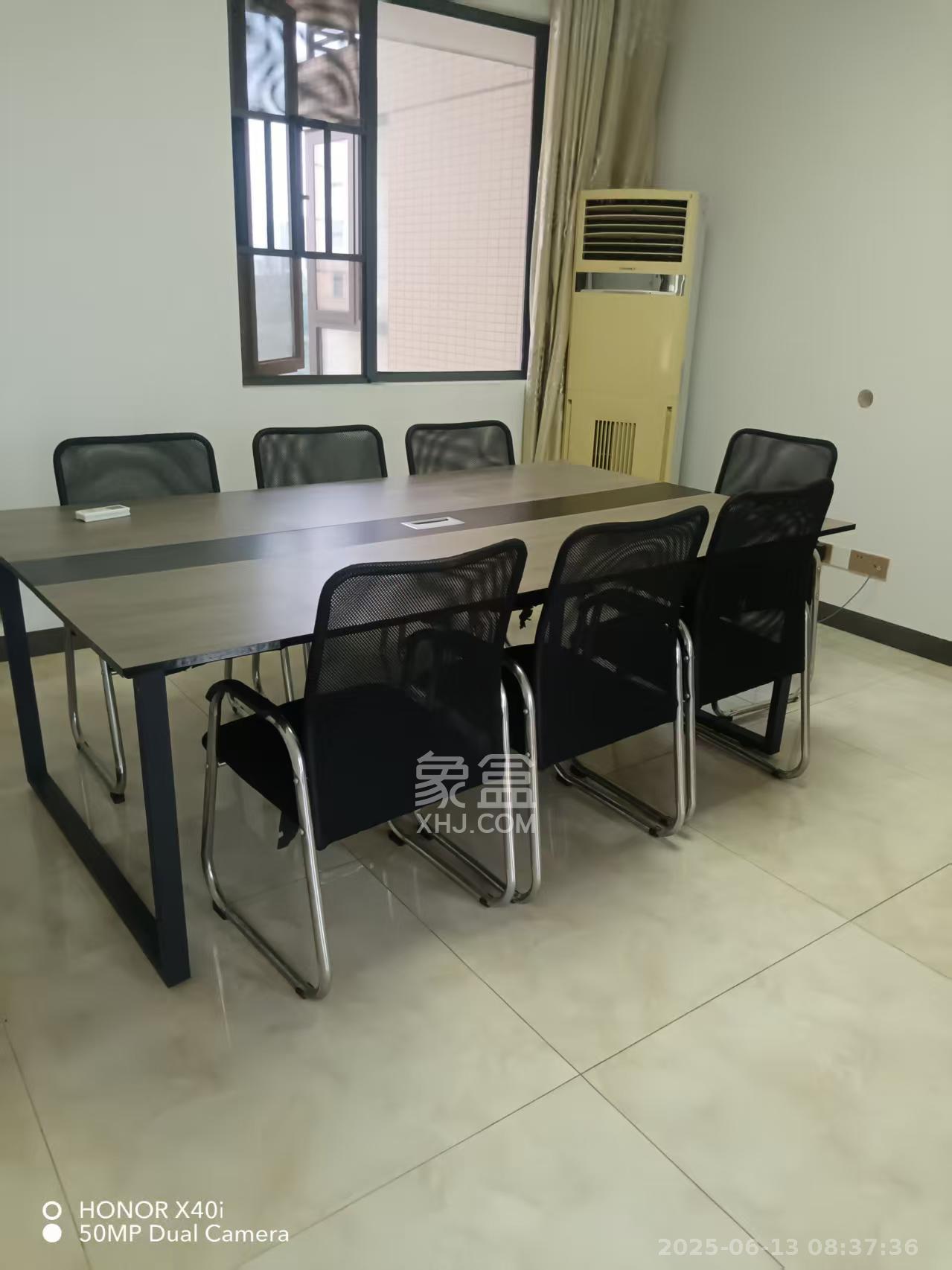 金轮星光名座 1室2厅1卫 2200.0元/月 金轮星光名座 1室2厅1卫 2200.0元/月室内图