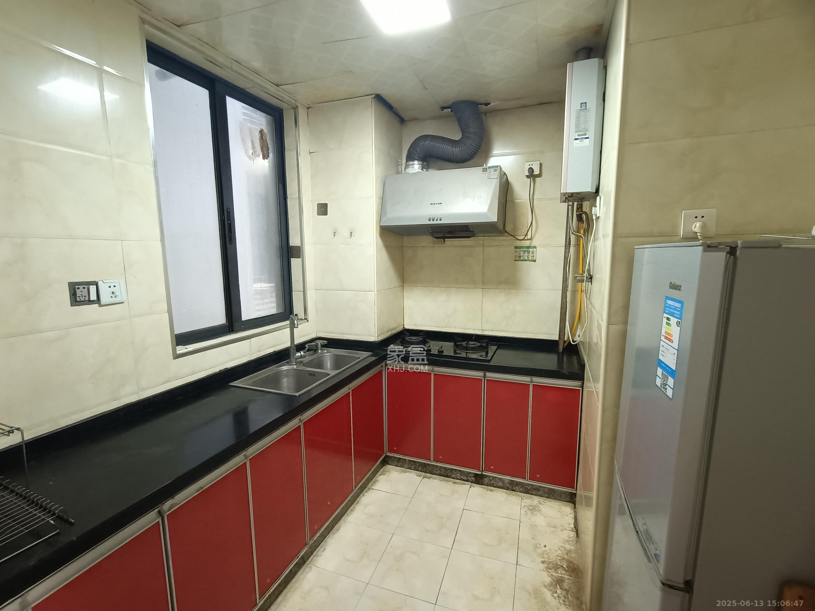 极目楚天 3室1厅1卫 2000.0元/月 极目楚天 3室1厅1卫 2000.0元/月室内图