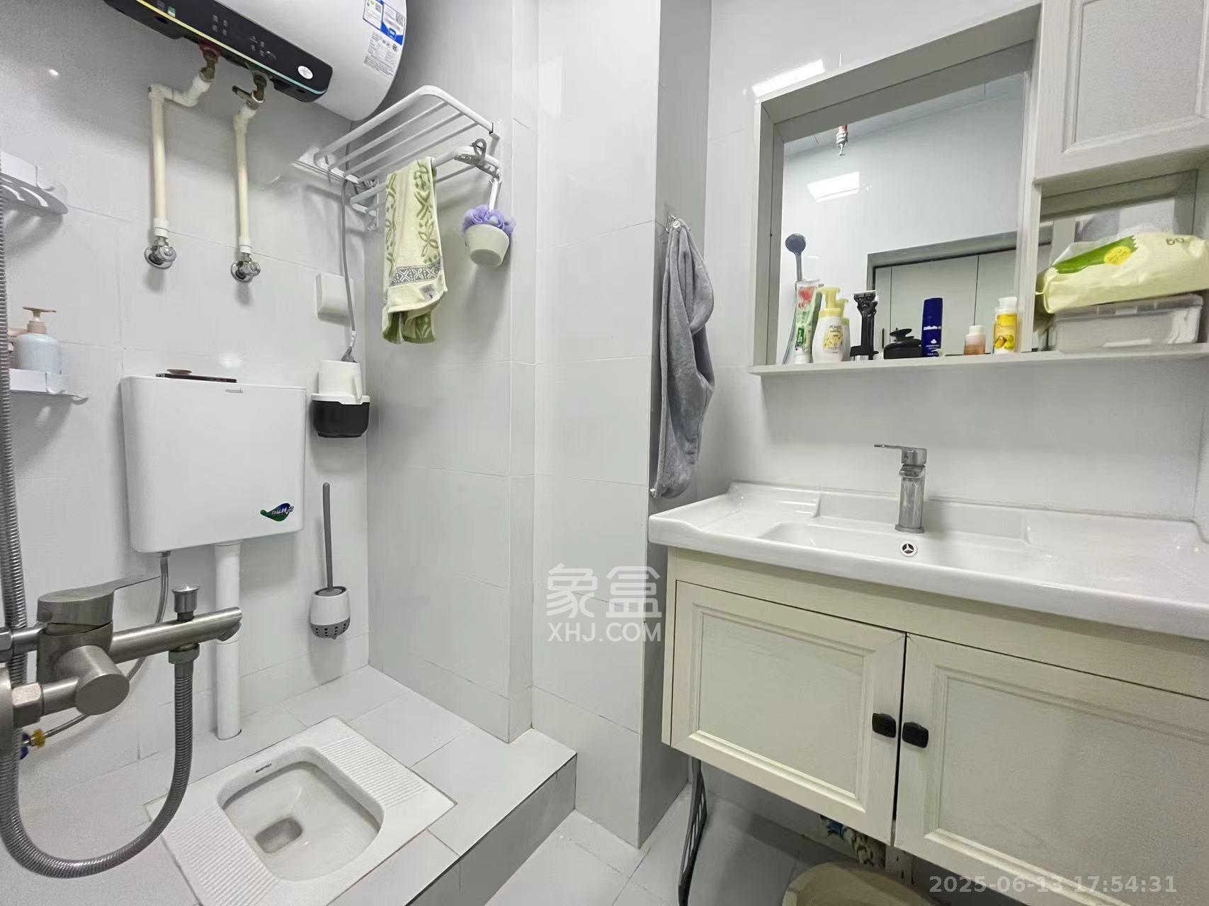 卓越江岸  1室1厅1卫    1800.0元/月 卓越江岸  1室1厅1卫    1800.0元/月室内图