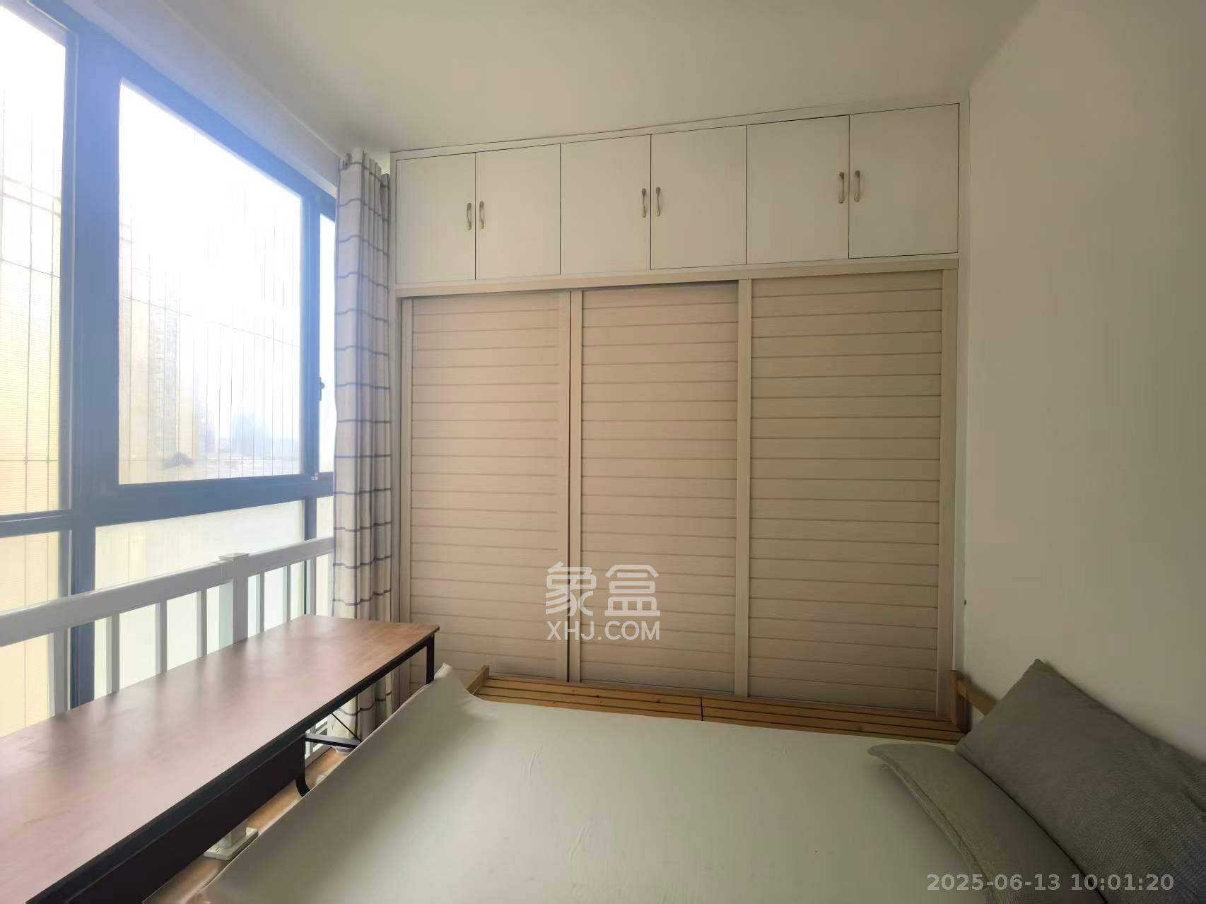 鑫远熙山 4室2厅2卫 3200.0元/月 鑫远熙山 4室2厅2卫 3200.0元/月室内图