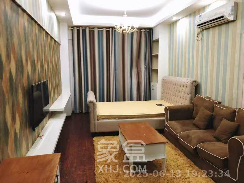 东怡外国(南湖一号) 1室1厅1卫 1700.0元/月 东怡外国(南湖一号) 1室1厅1卫 1700.0元/月室内图