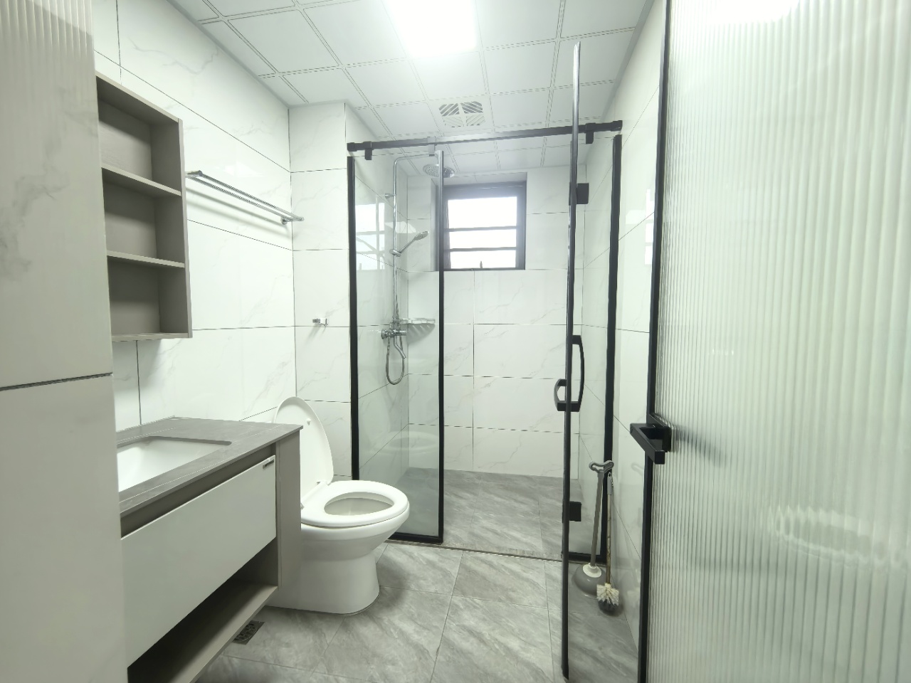 三弦慧府  4室2厅2卫   3600.00元/月室内图