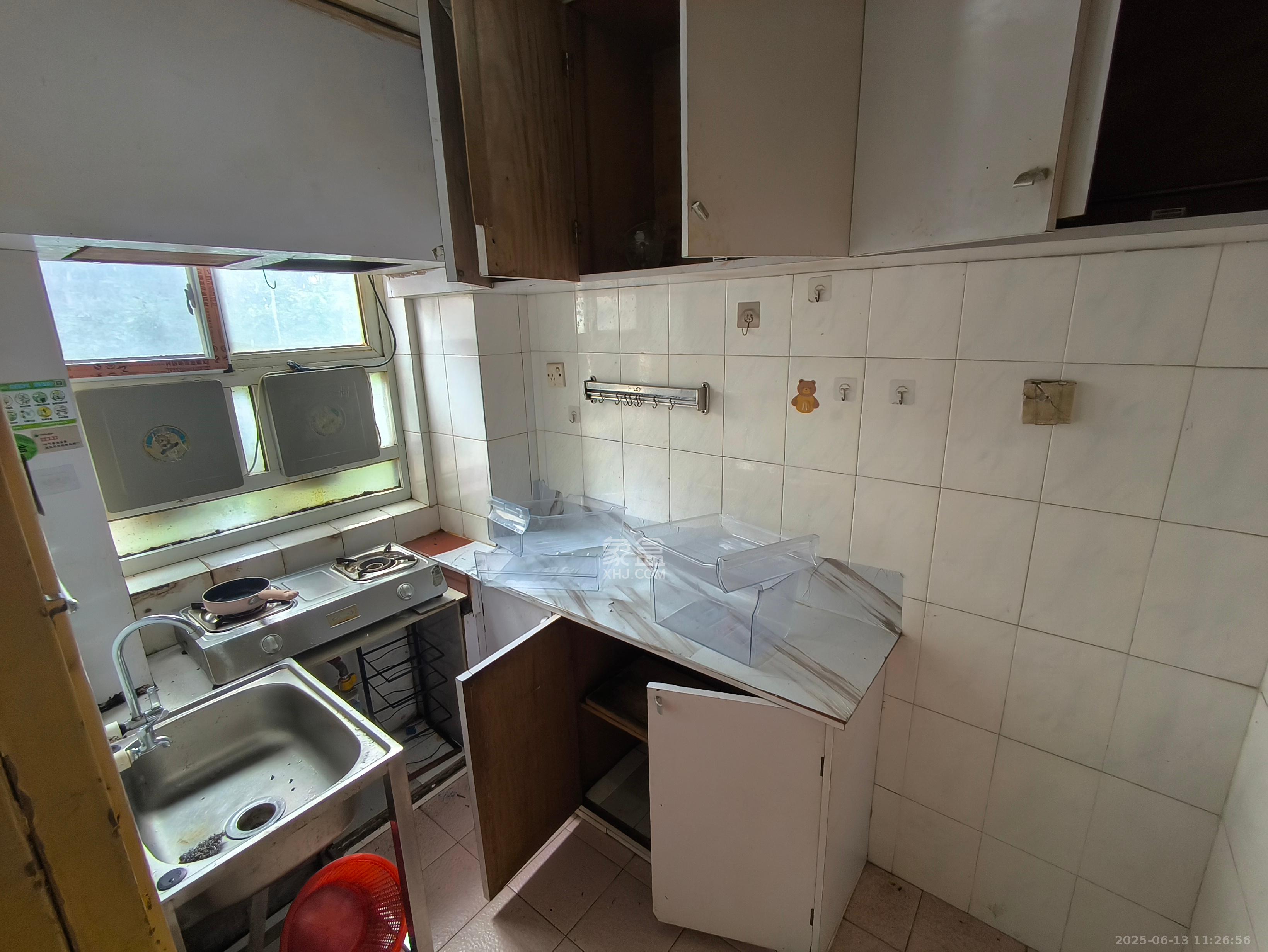 友园山庄 2室1厅1卫 1300.0元/月 友园山庄 2室1厅1卫 1300.0元/月室内图