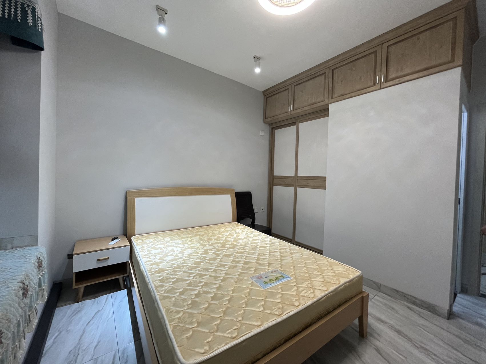 绿地海长流四期(绿地福邸) 3室2厅1卫 3000.0元/月 绿地海长流四期(绿地福邸) 3室2厅1卫 3000.0元/月室内图