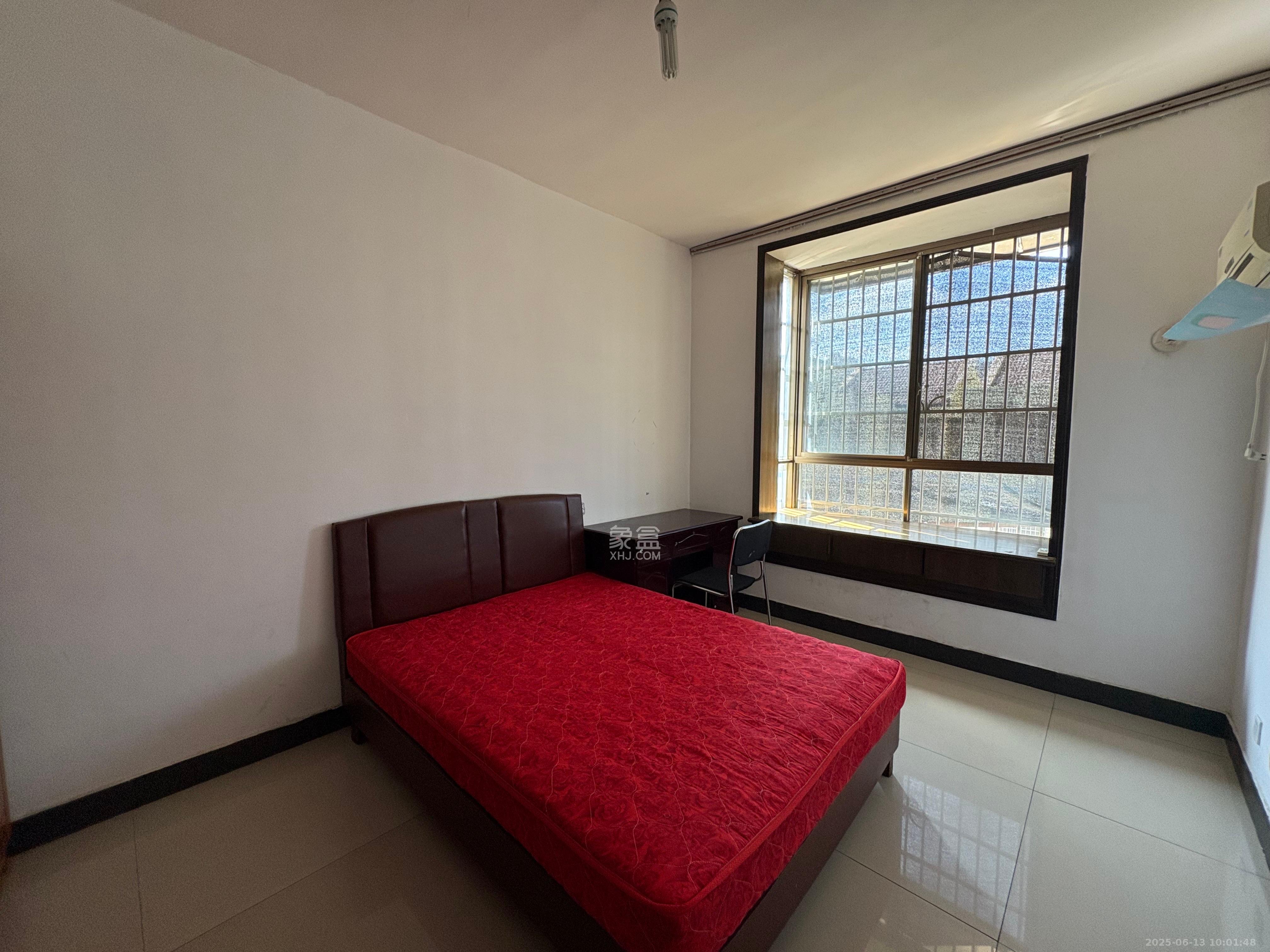 兴联小区 2室2厅1卫 1600.0元/月 兴联小区 2室2厅1卫 1600.0元/月室内图