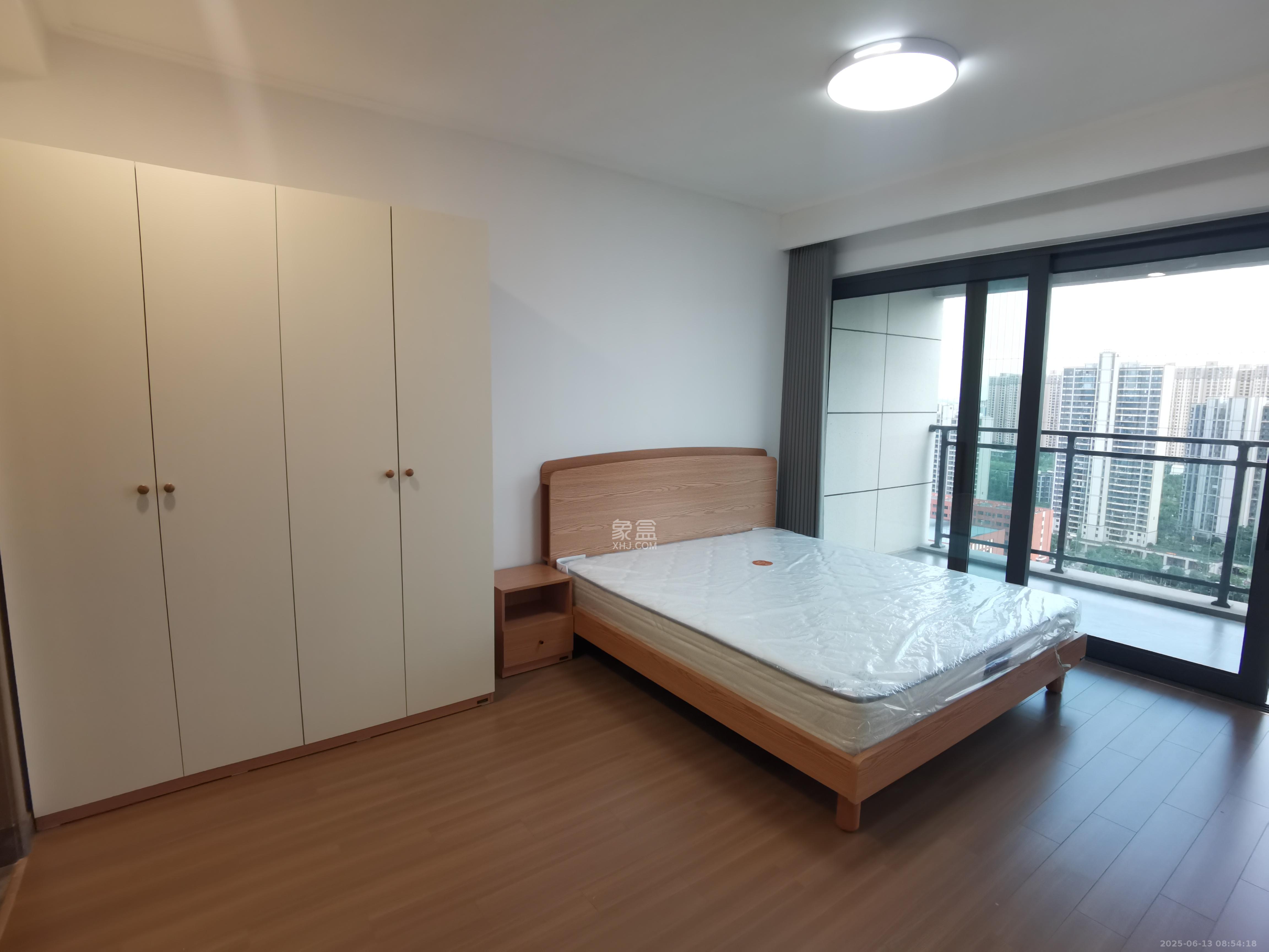 保利天汇  3室2厅2卫   3500.00元/月室内图