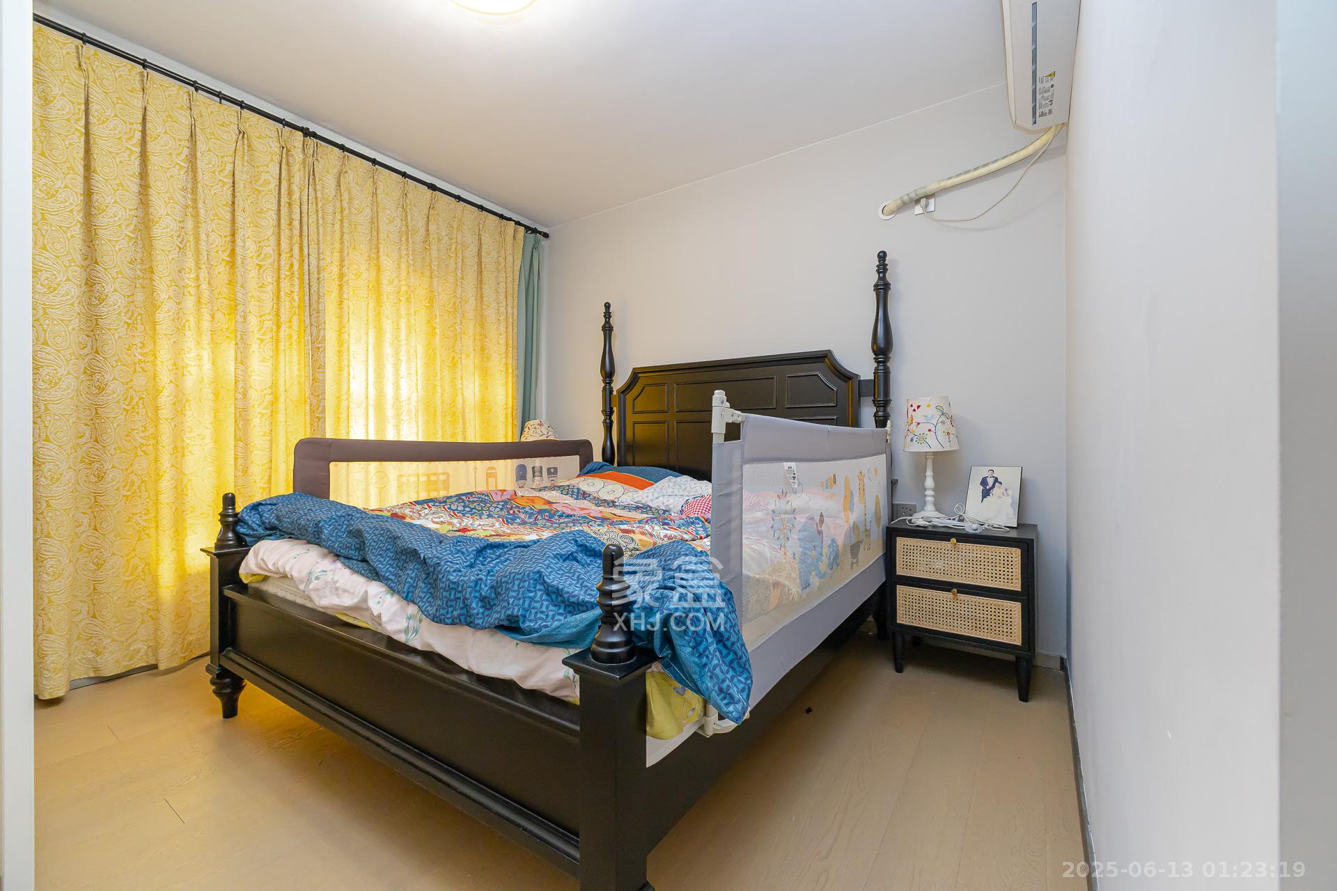 时代倾城四期 2室2厅1卫 85.0万 时代倾城四期 2室2厅1卫 85.0万卧室