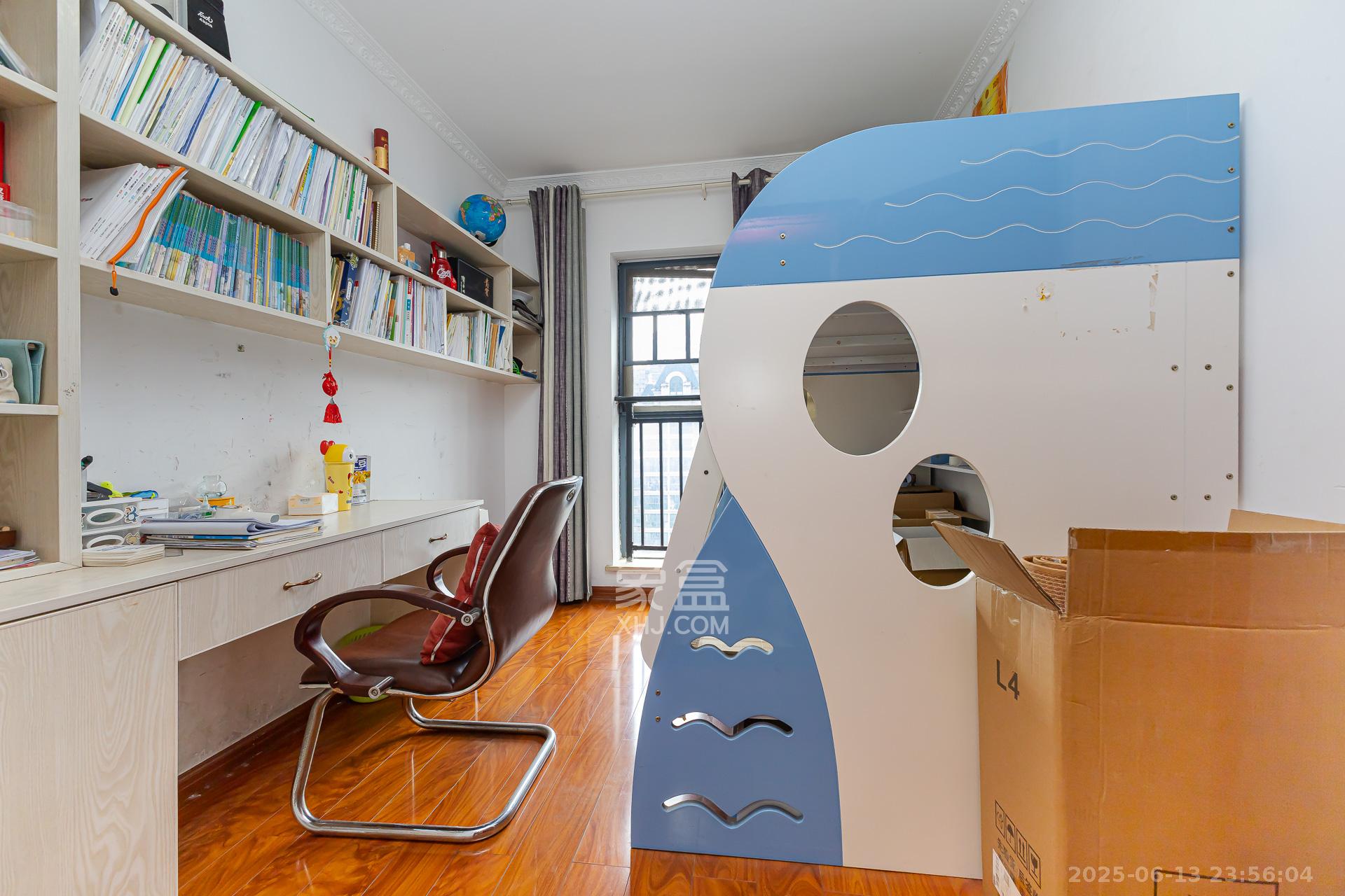 润和之悦（金泽园）  4室2厅2卫    105.0万卧室