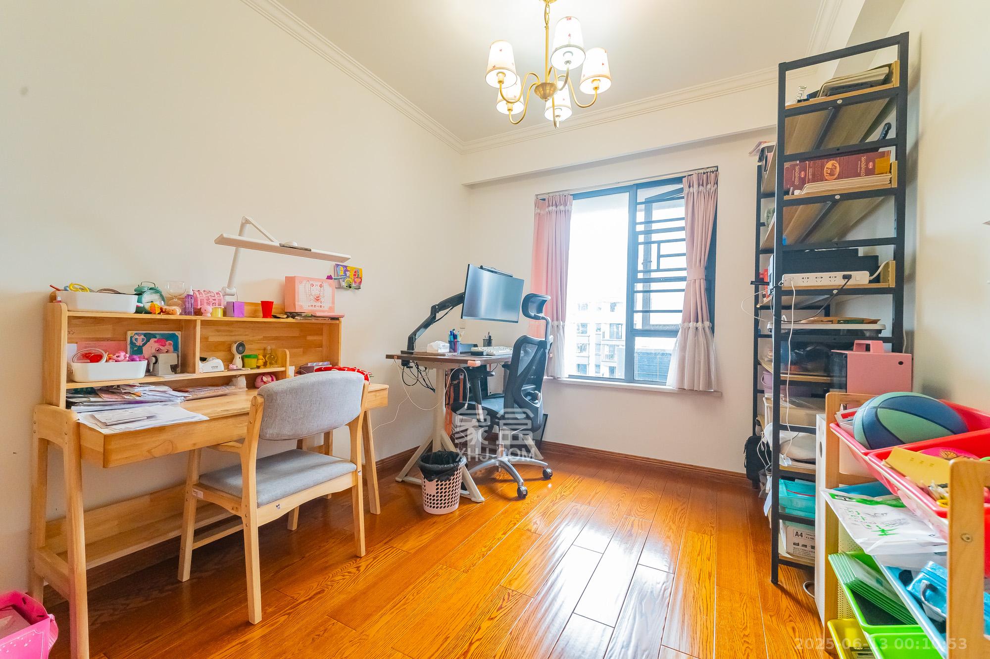 中建悦和城  1室2厅2卫    129.8万 中建悦和城  1室2厅2卫    129.8万卧室