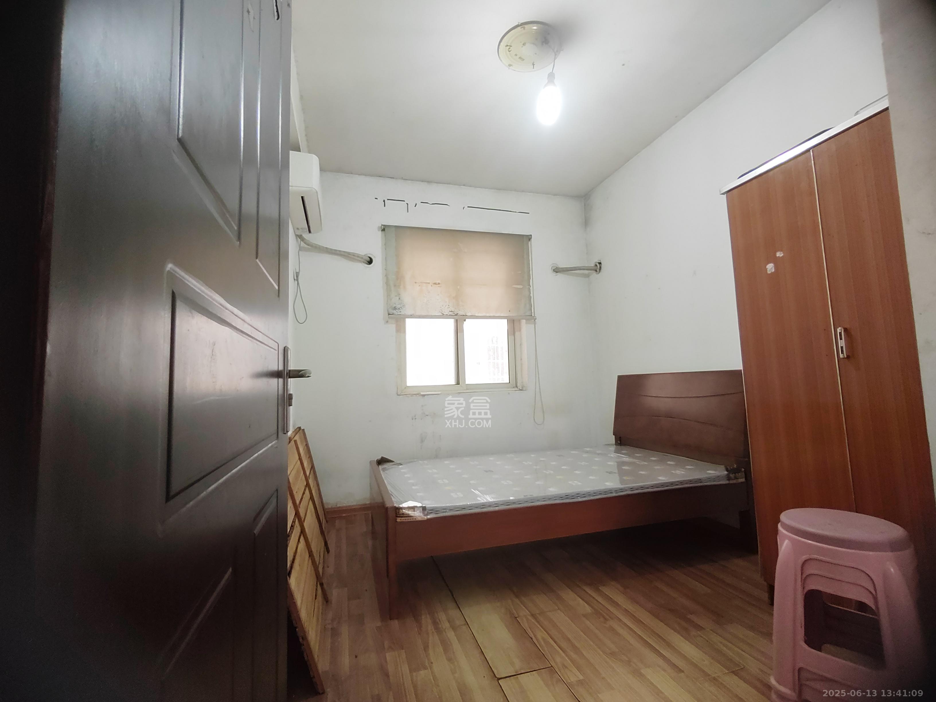 佳美星城  3室2厅1卫    1600.0元/月 佳美星城  3室2厅1卫    1600.0元/月室内图