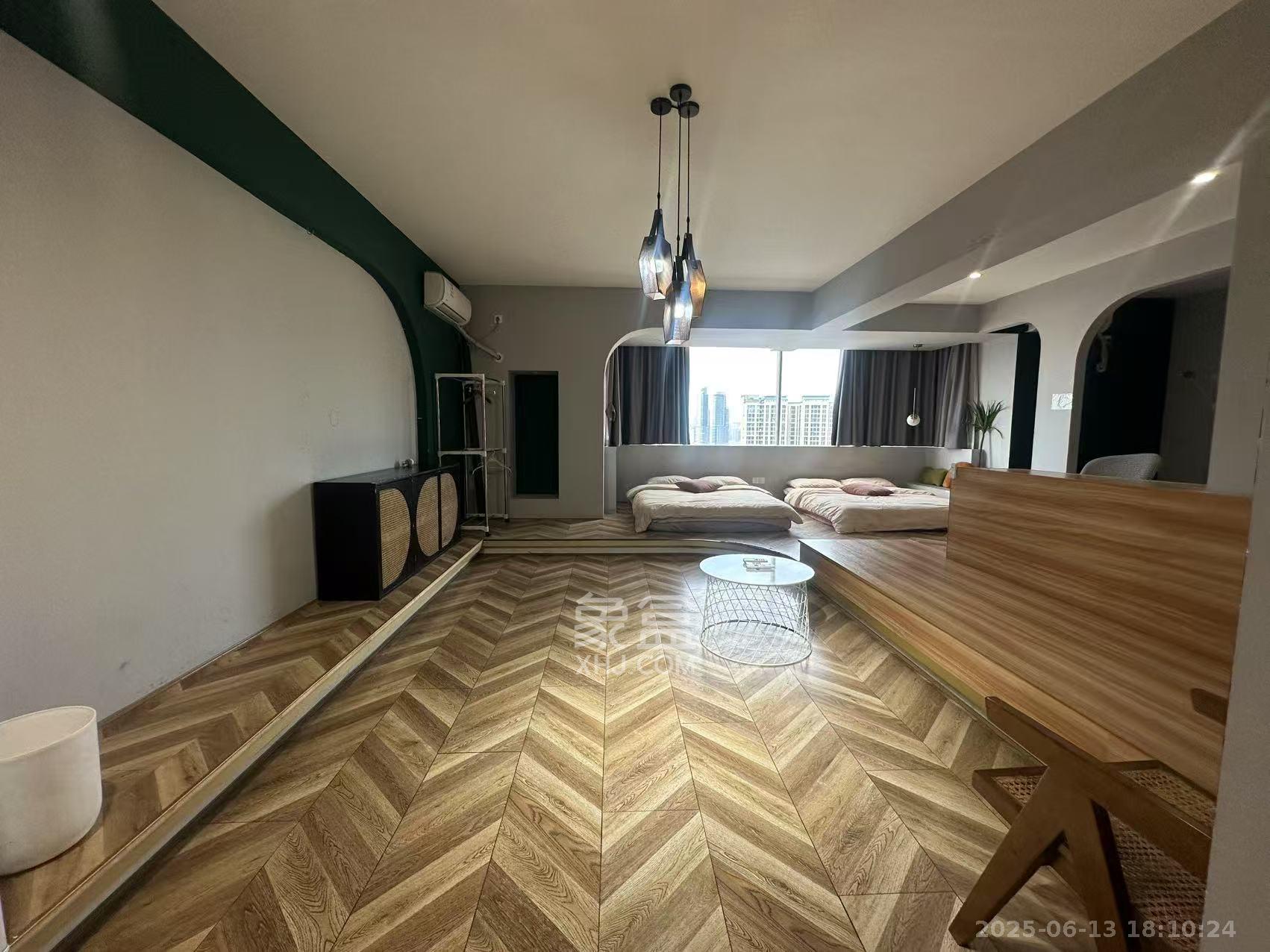 英尚国际 2室1厅1卫 2600.0元/月 英尚国际 2室1厅1卫 2600.0元/月室内图