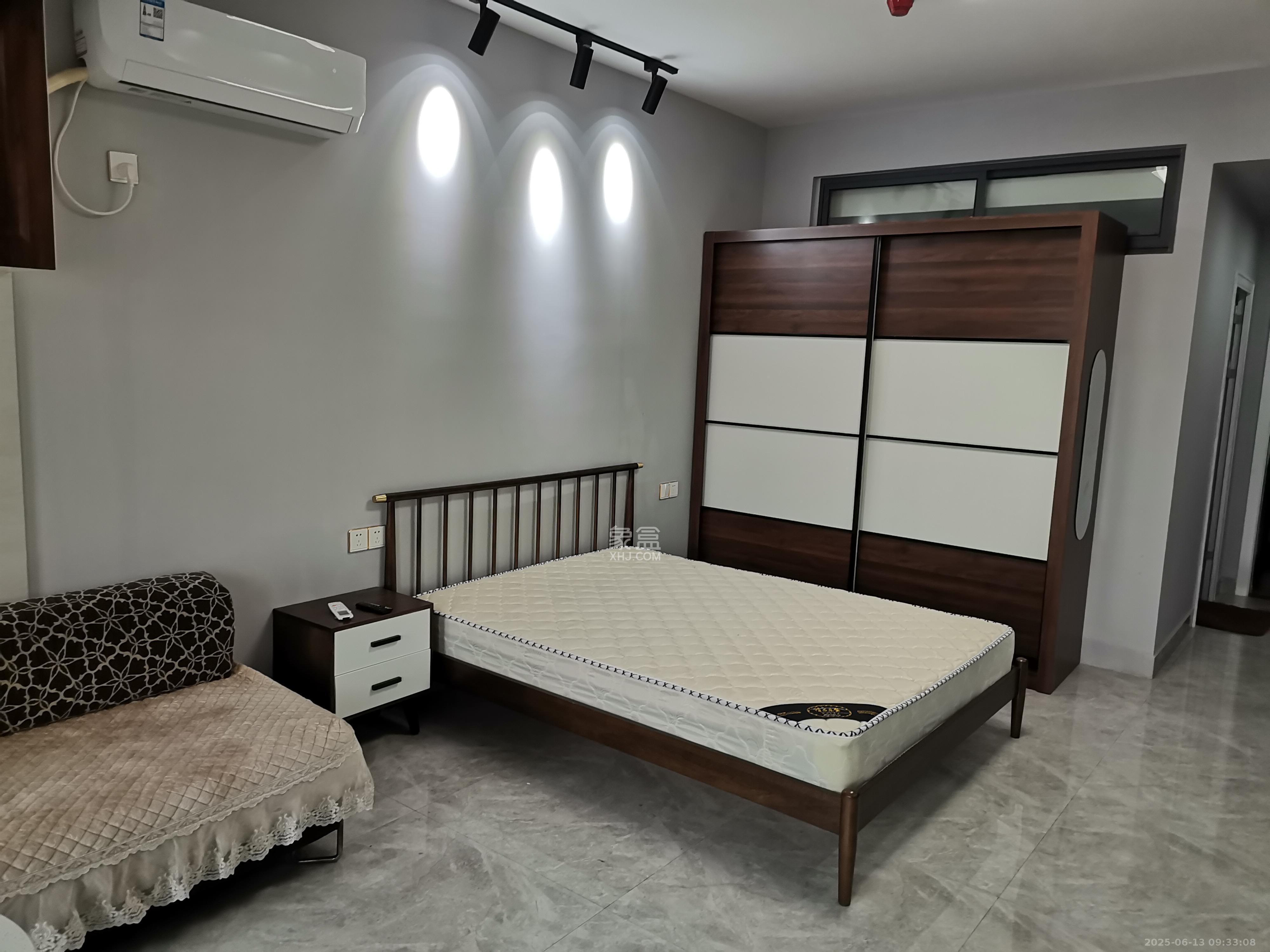 九华新都汇  1室1厅1卫   1100.00元/月室内图