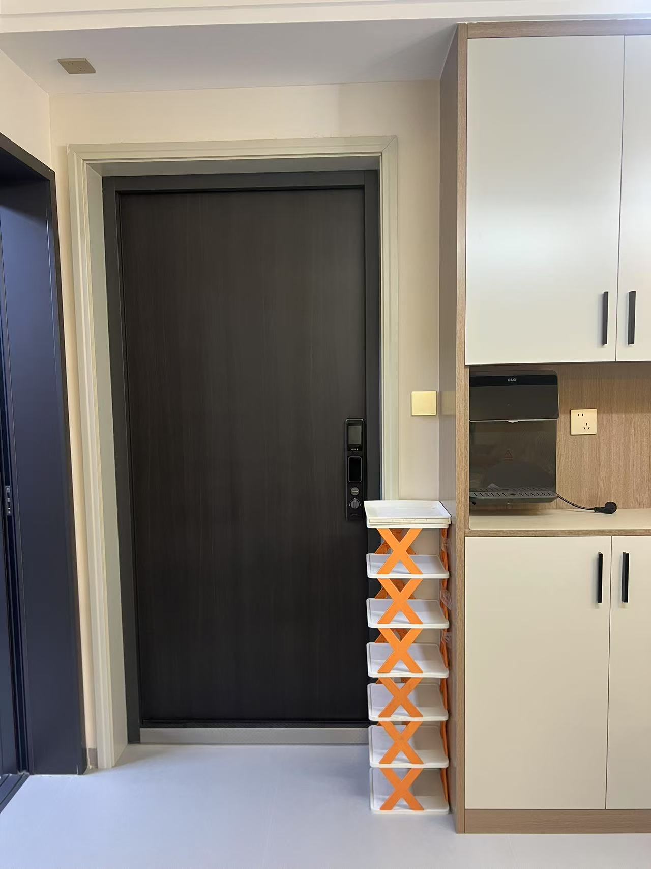 世茂云城 3室2厅1卫 2400.0元/月 世茂云城 3室2厅1卫 2400.0元/月室内图