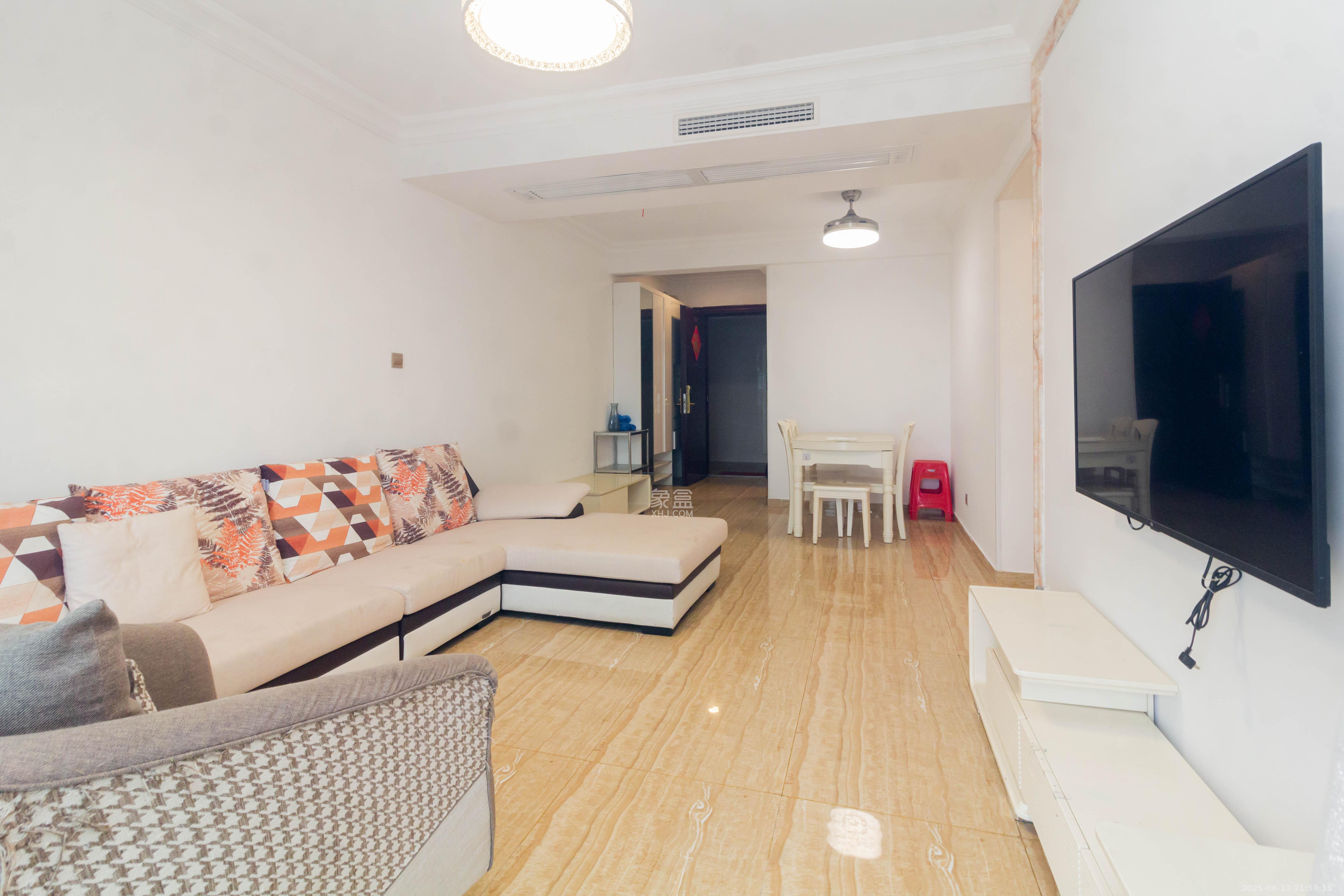 碧桂园星城首府 3室2厅2卫 3000.0元/月 碧桂园星城首府 3室2厅2卫 3000.0元/月室内图