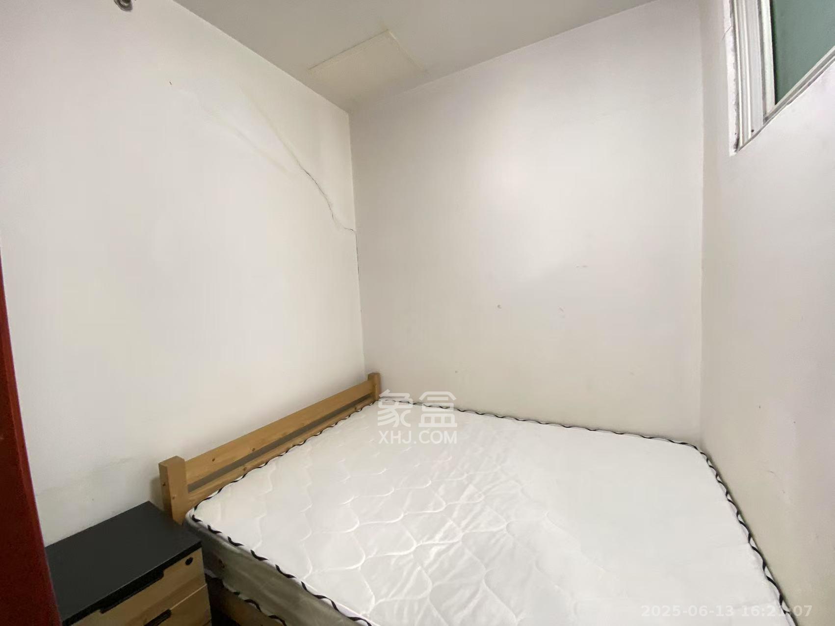 君庭金福苑 2室1厅1卫 1300.0元/月 君庭金福苑 2室1厅1卫 1300.0元/月室内图